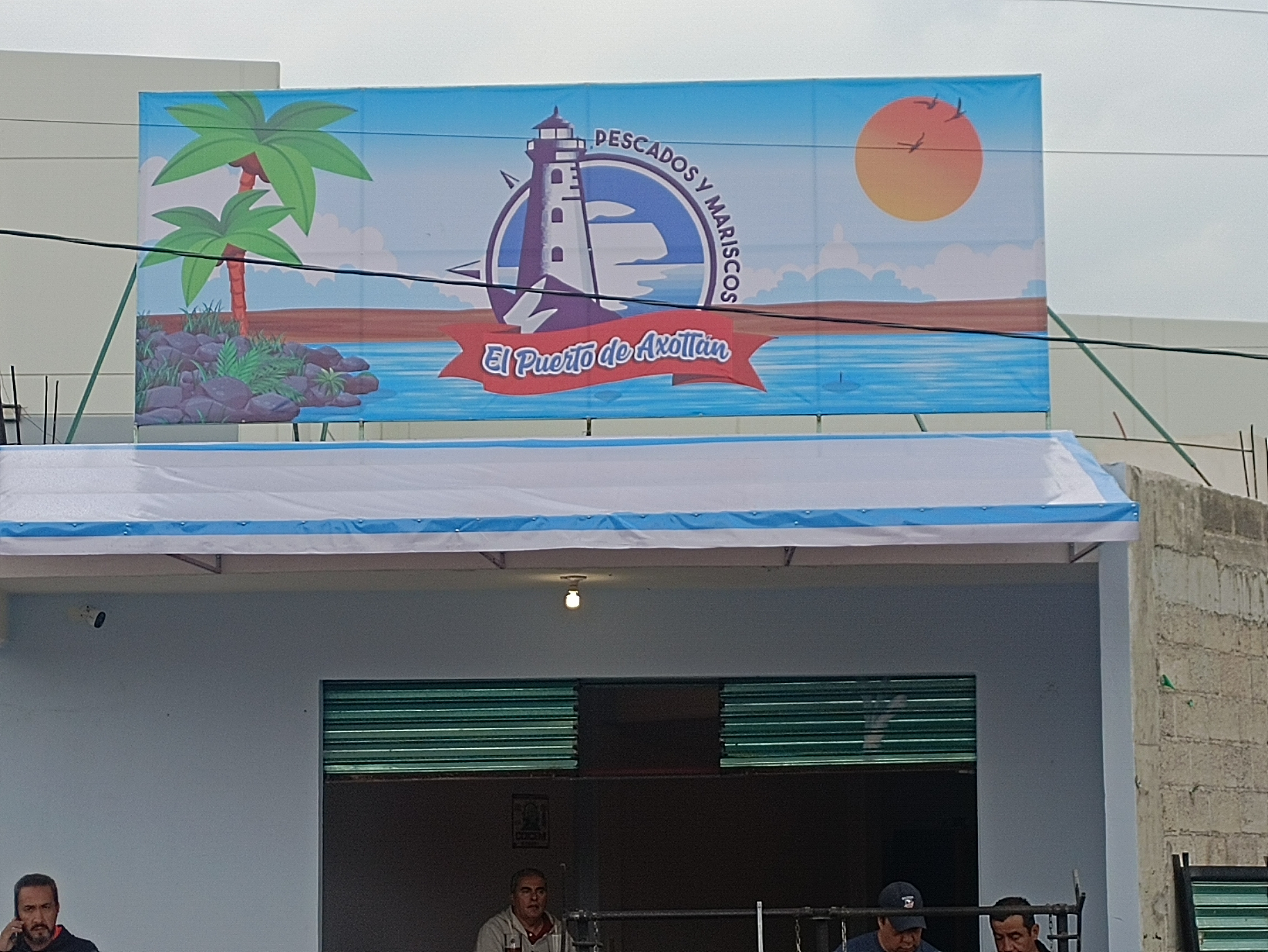 El puerto de Axotlan Pescados y Mariscos image 8