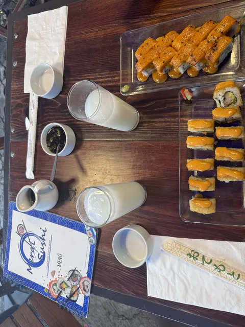 MERAKI Sushi image 4