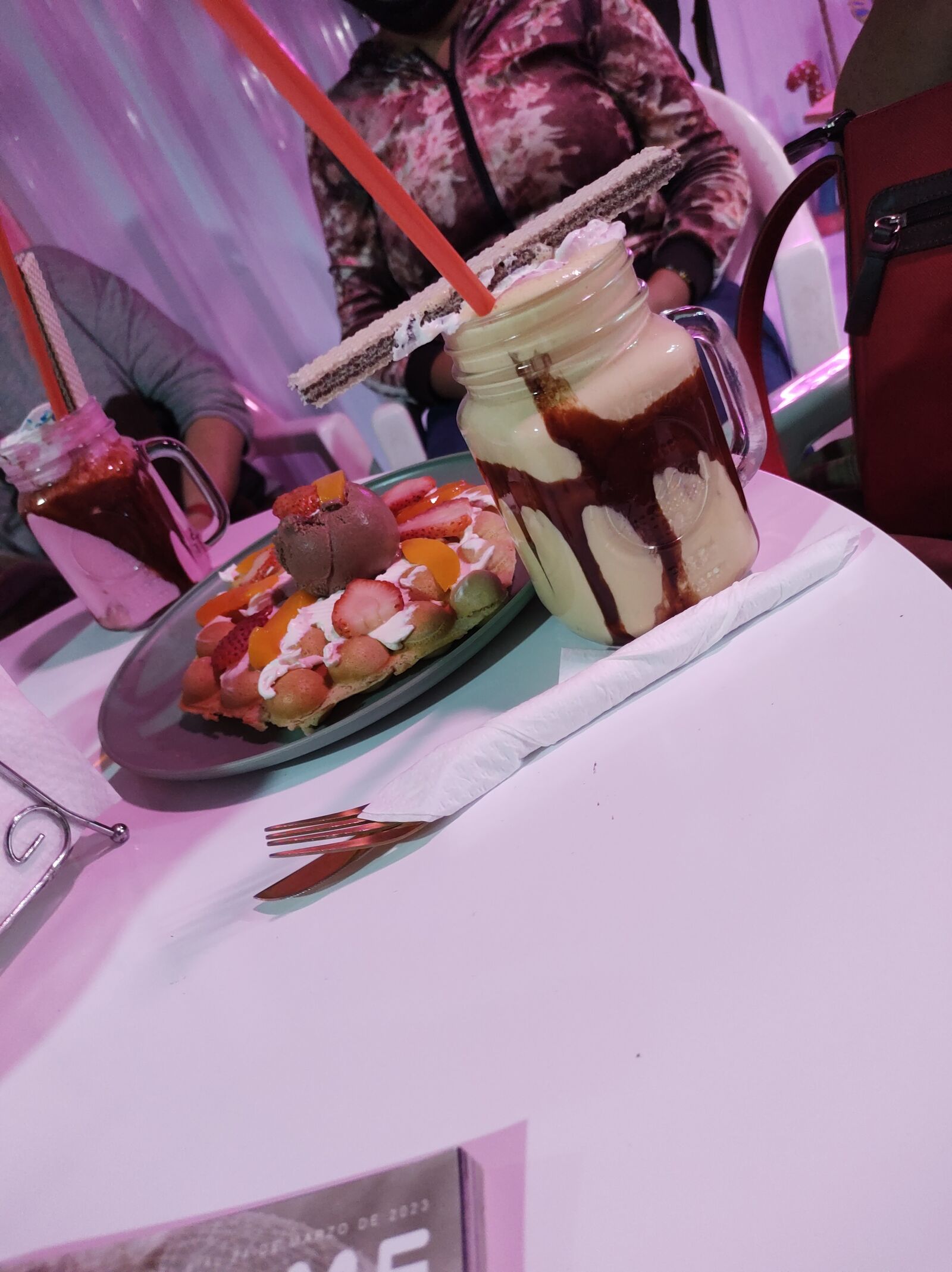 Gustería image 8