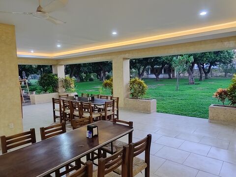 Restaurant El Paraiso image 1