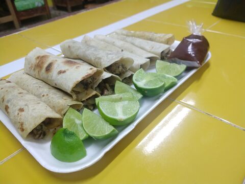 Aqui los tacos "El Molinito" image 7