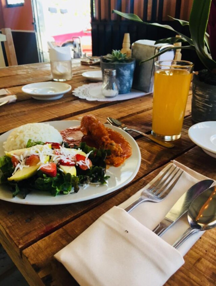 El sazon de Doña Gloria image 1