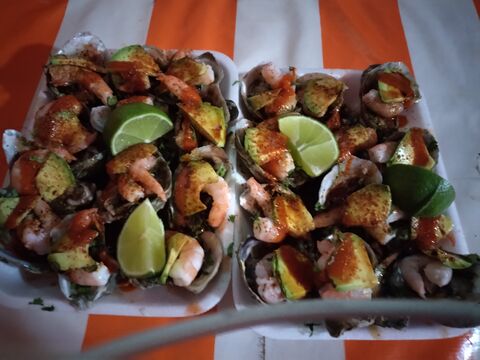 Camaroneras y mariscos el pato image 3