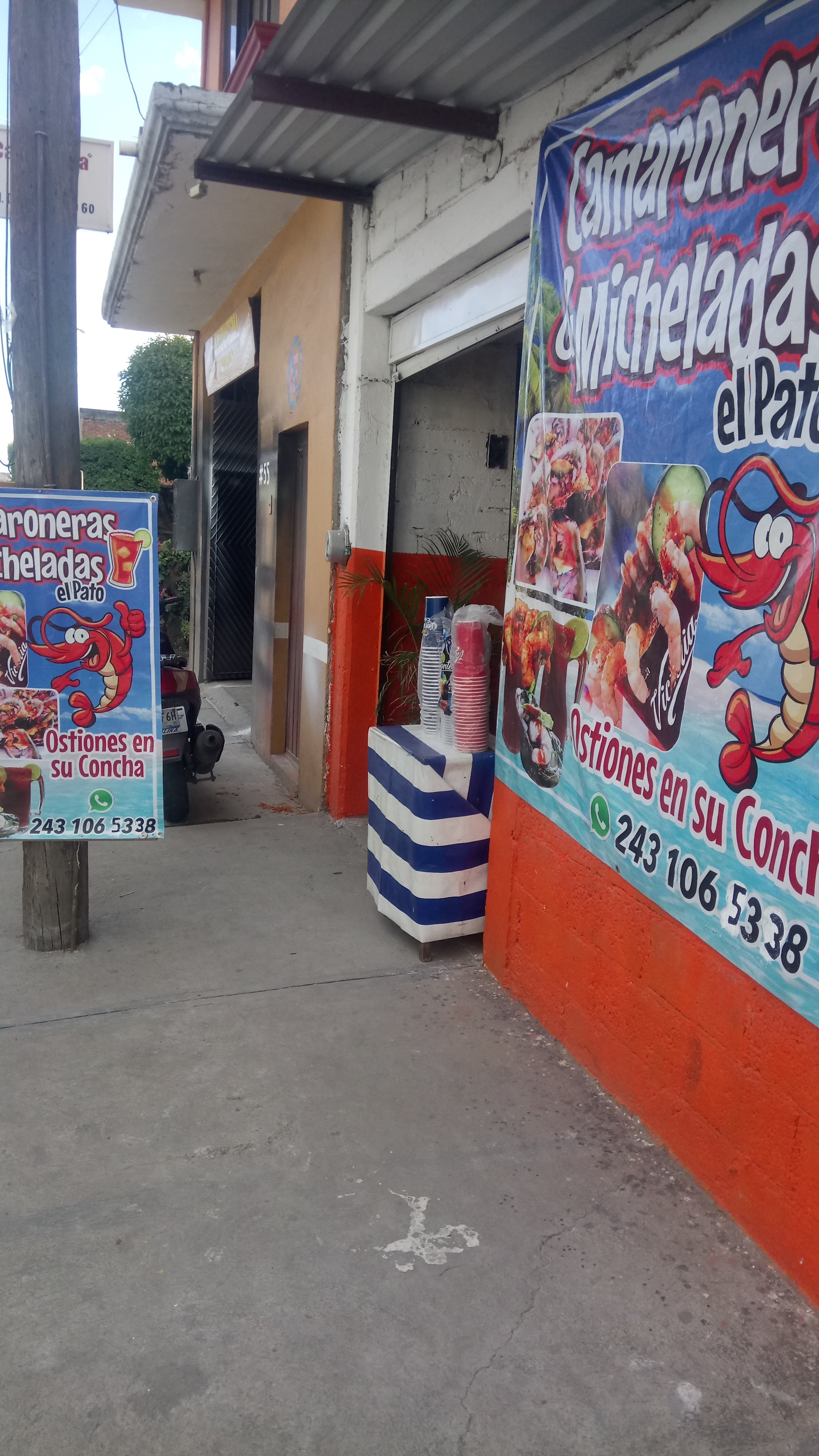 Camaroneras y mariscos el pato image 8