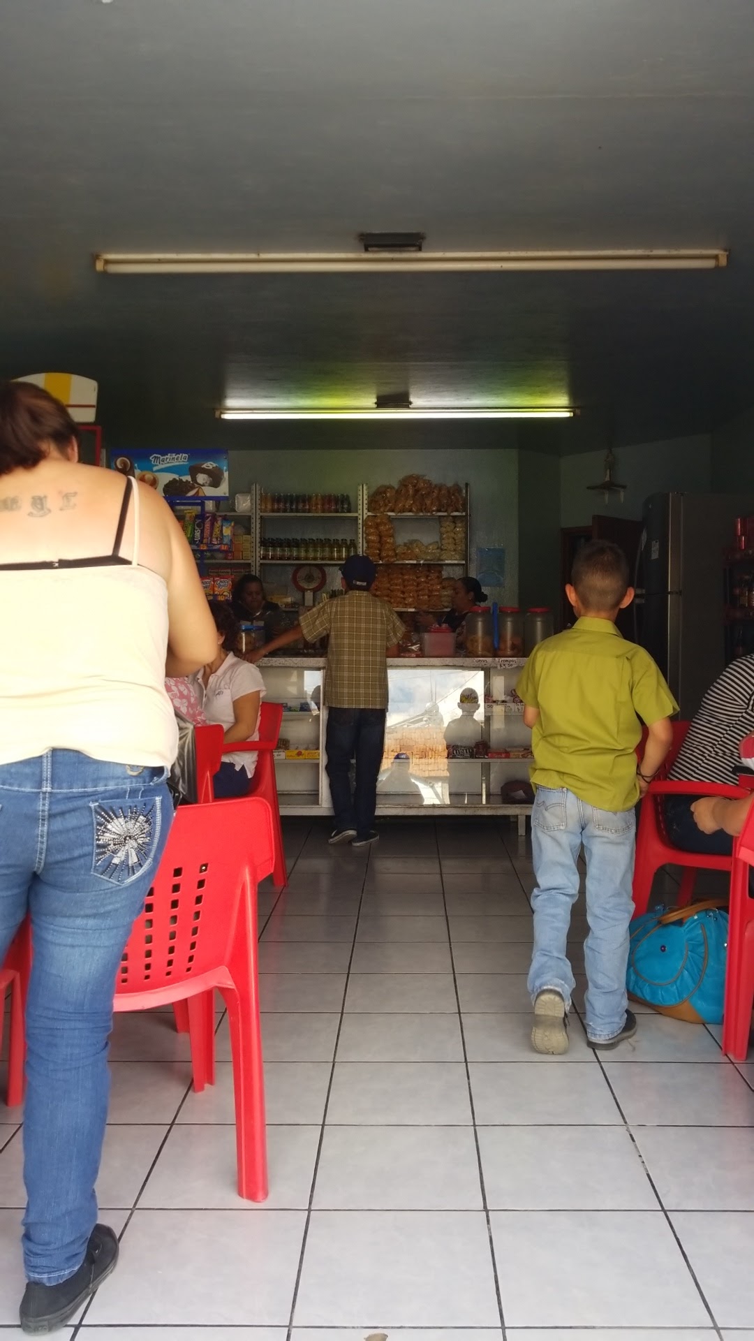 Lonchería Pegueros image 9