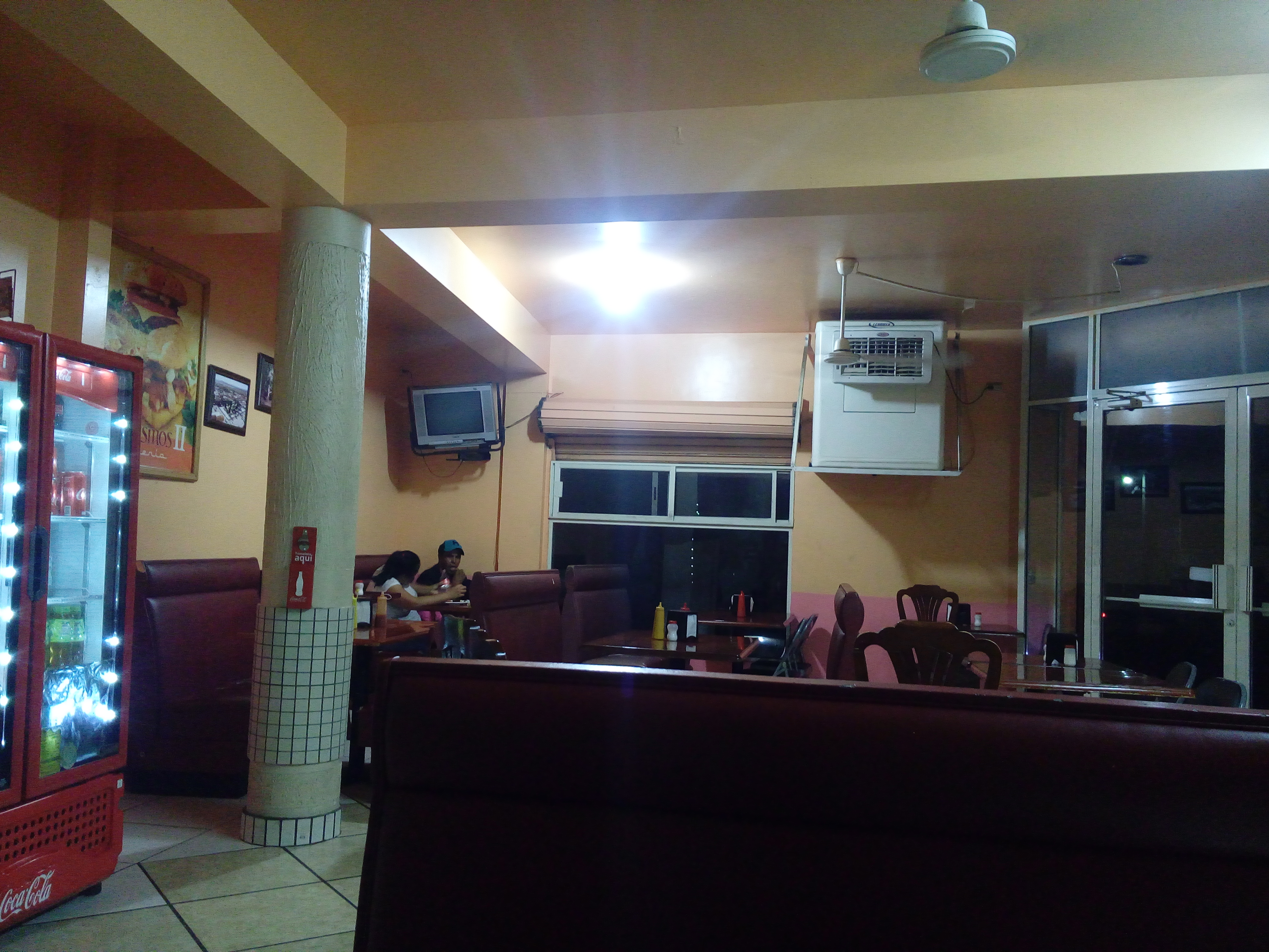 Loncheria "Los Mismos 2" image 3