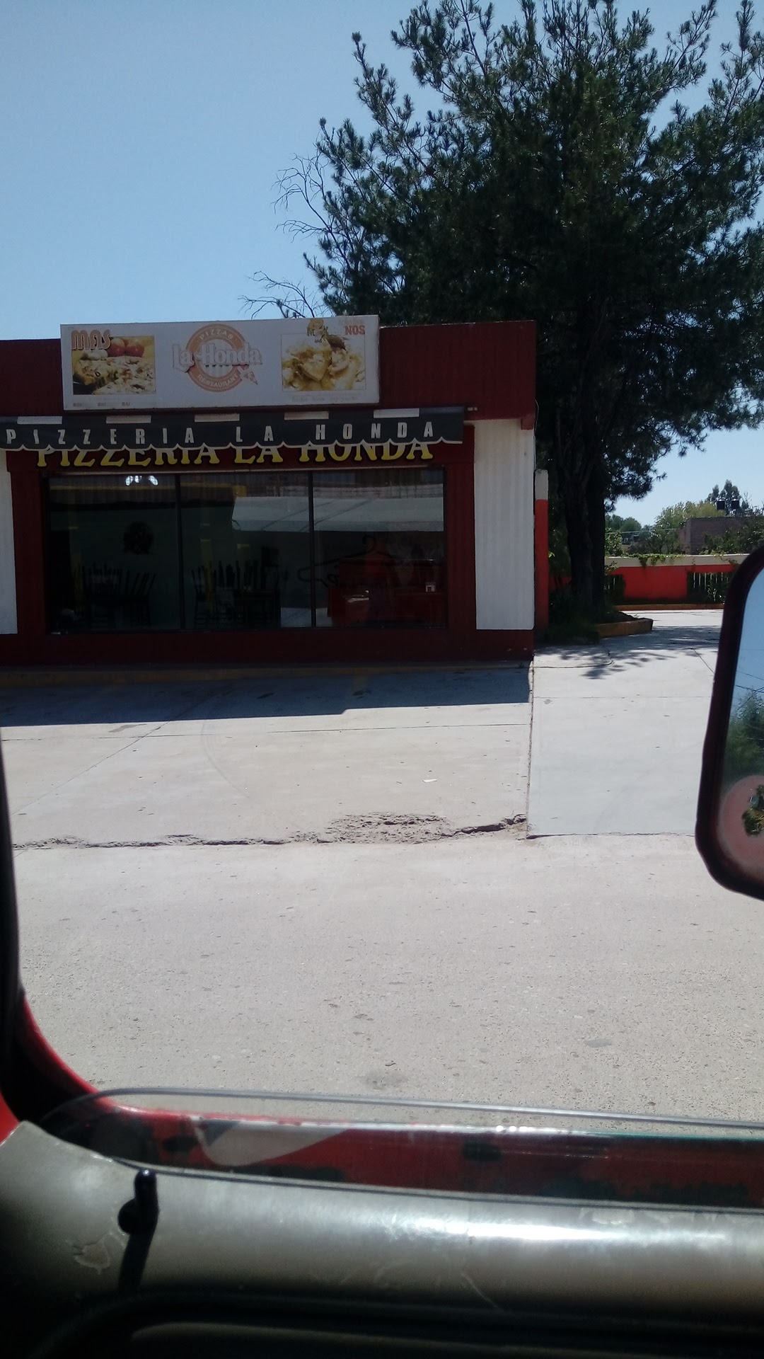 Pizzeria La Honda image 7