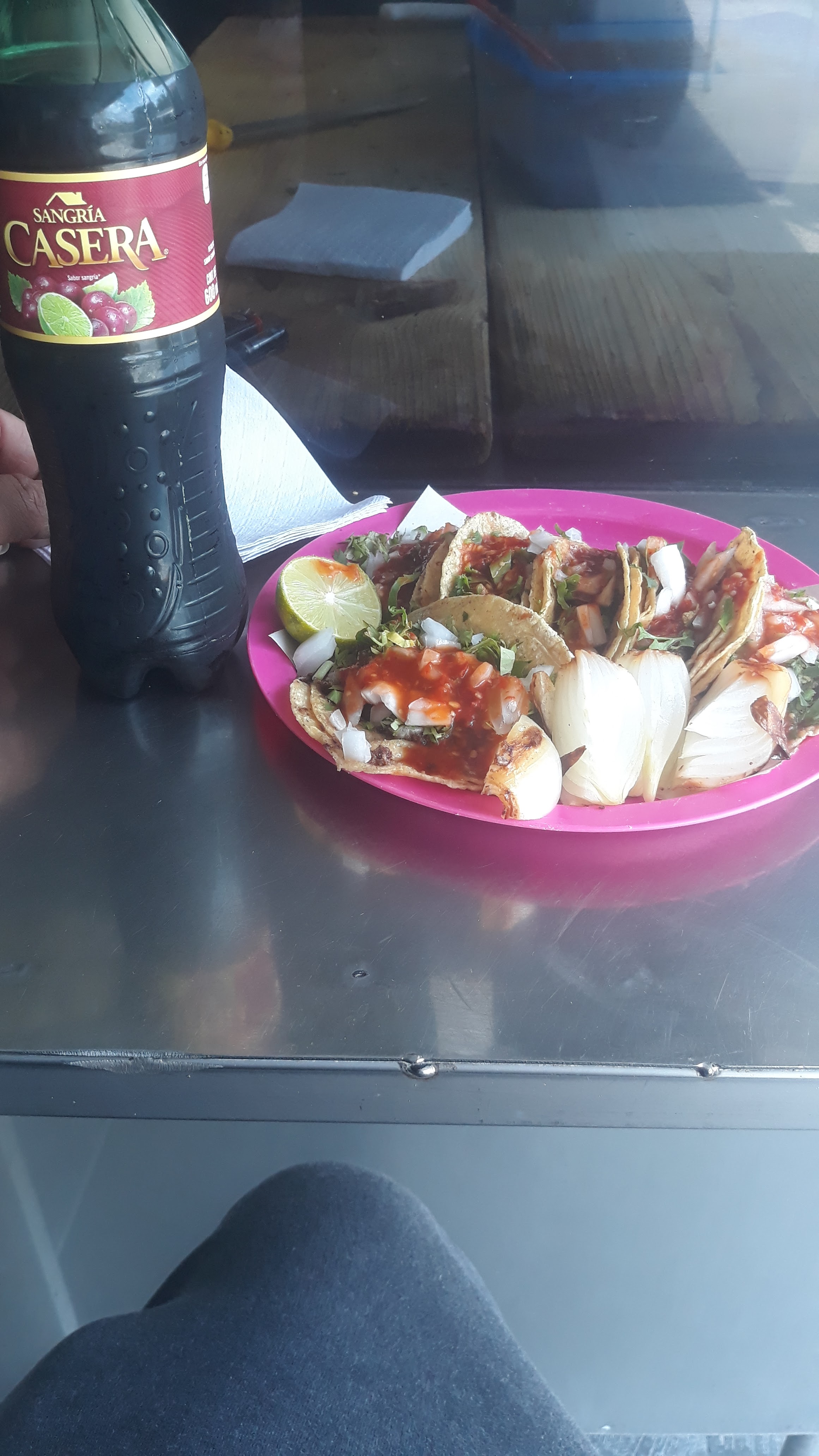 Loncheria Los Cuates image 8