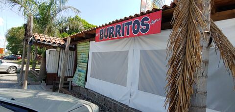Sarapez Restaurant image 1