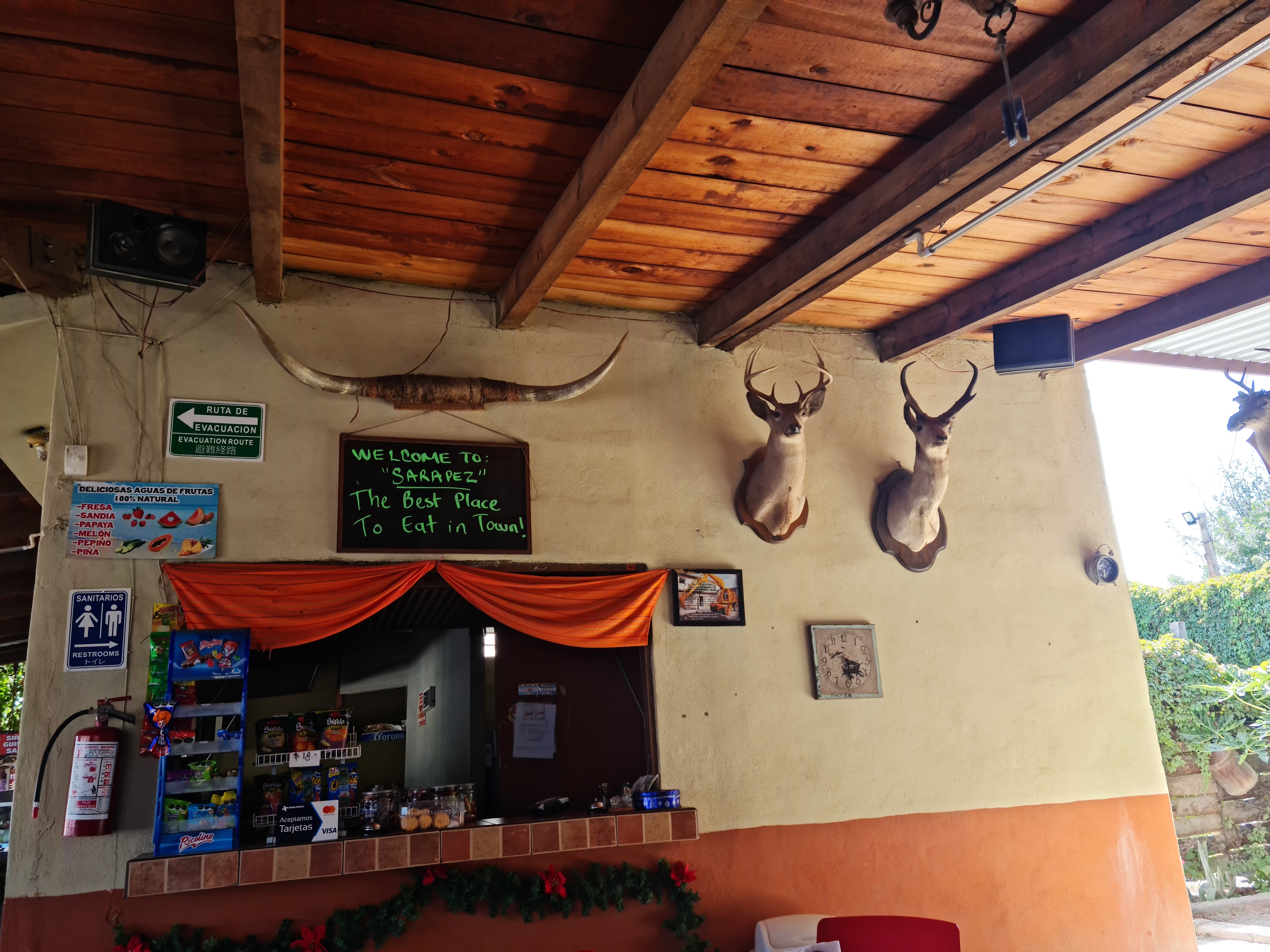 Sarapez Restaurant image 8