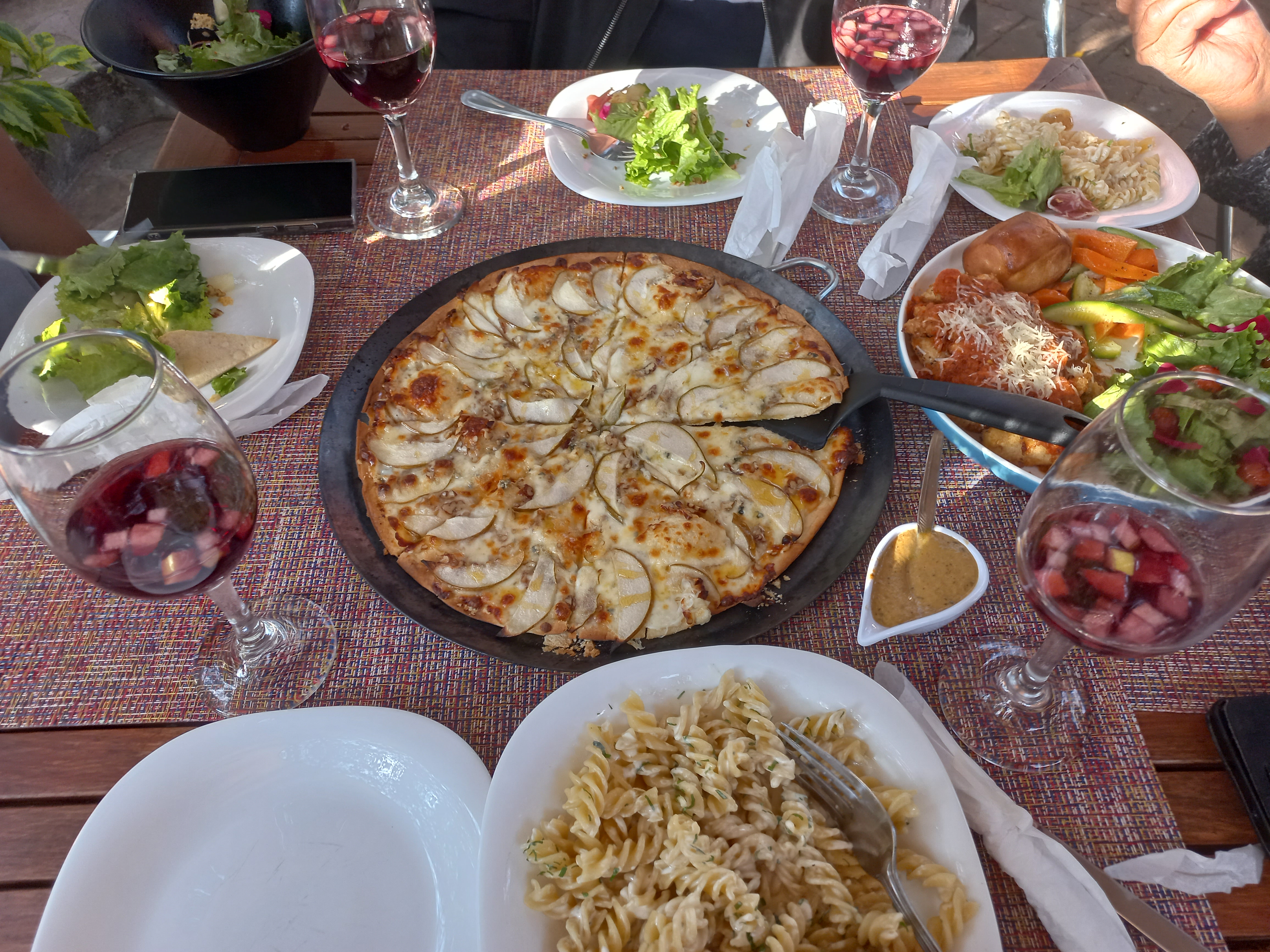 Restaurante Mezzani Cocina Italian image 6