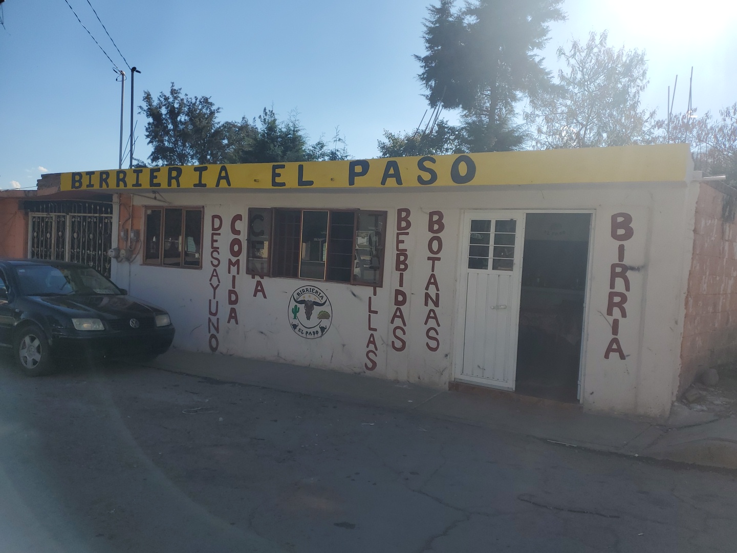 Birrieria "El Paso" image 1