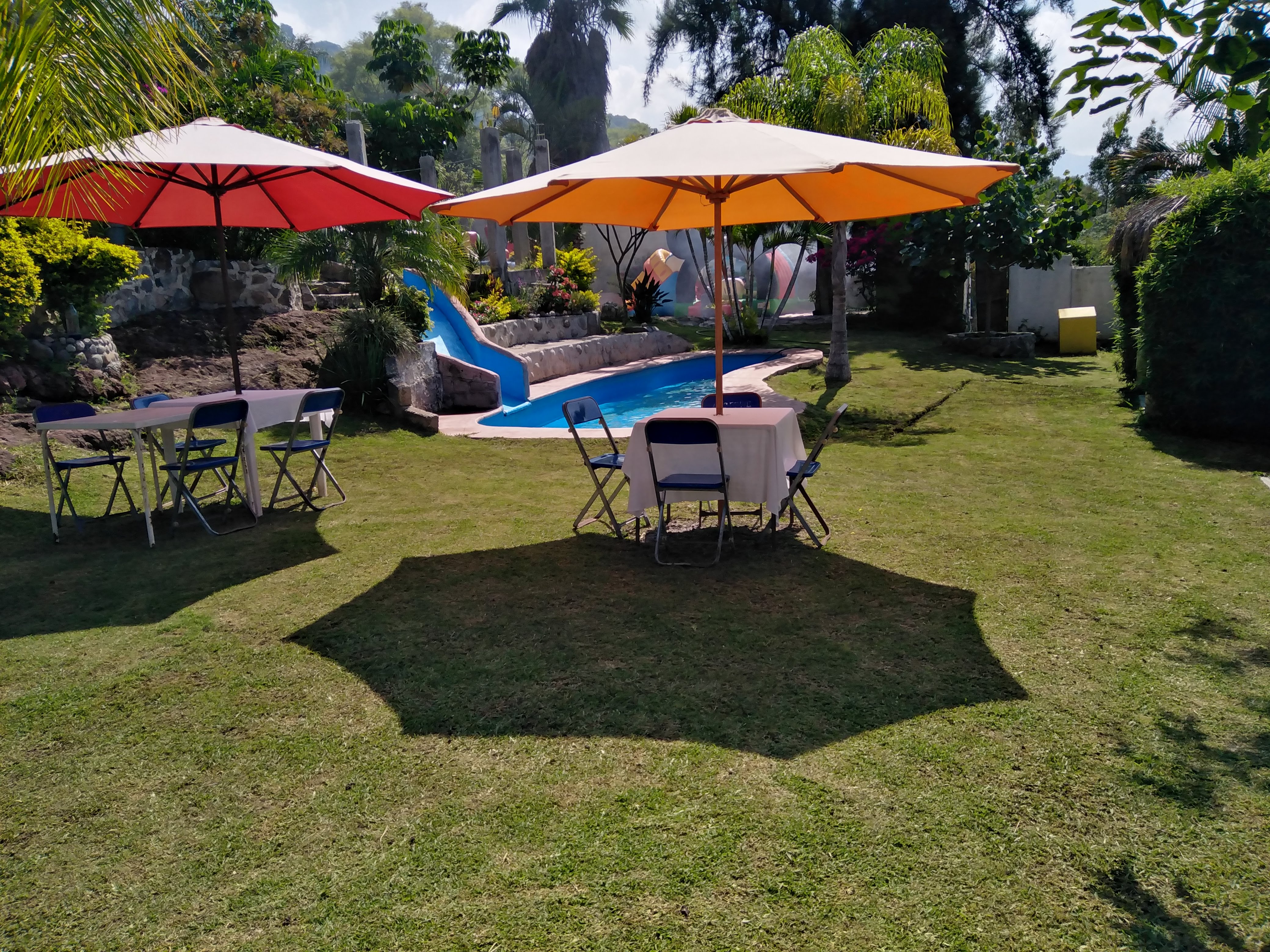 Restaurante Familiar "La Cabañita Escondida" image 1