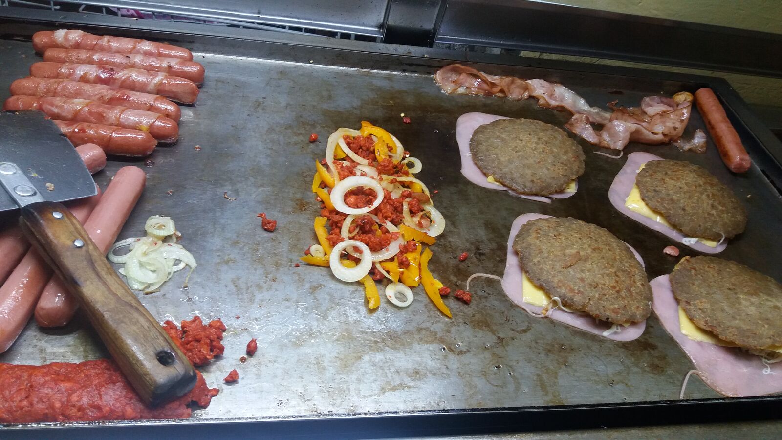 Hamburguesas Y Hotdogs "El Cuñado" image 2