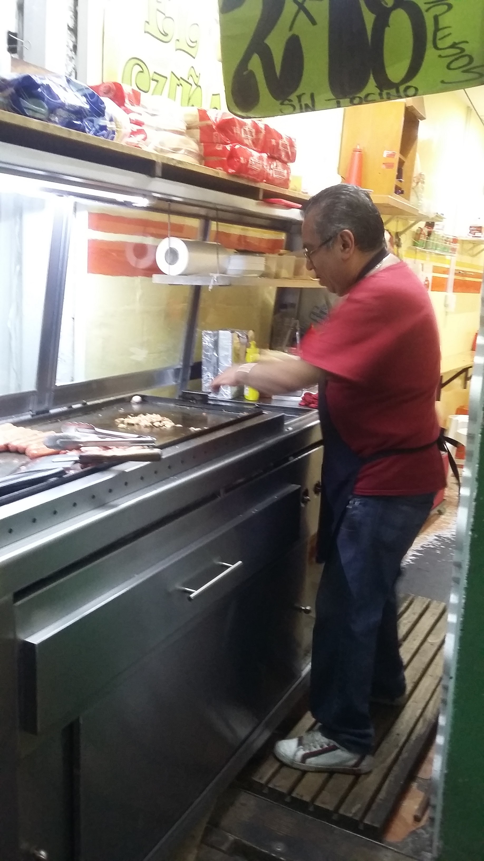 Hamburguesas Y Hotdogs "El Cuñado" image 3