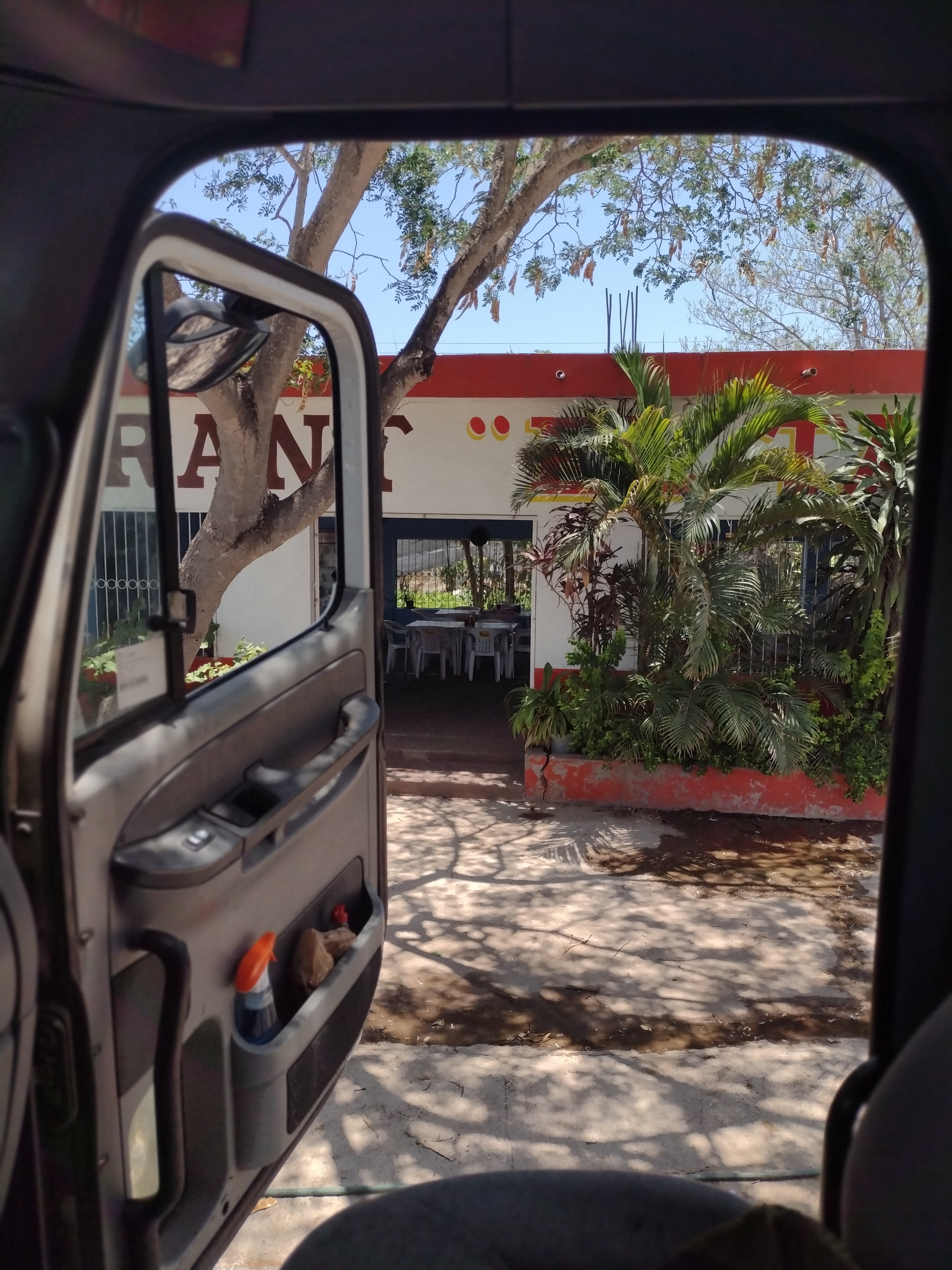 Restaurante “El Tana” image 10