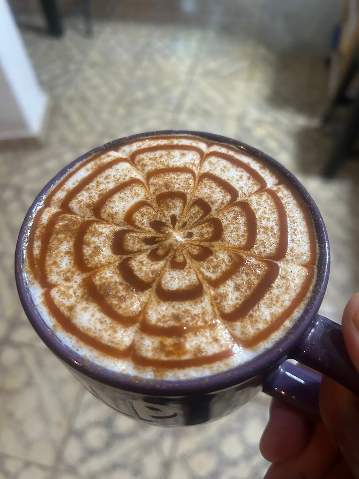 SUSHI Mariscos del Barrio - Agua verde image 3