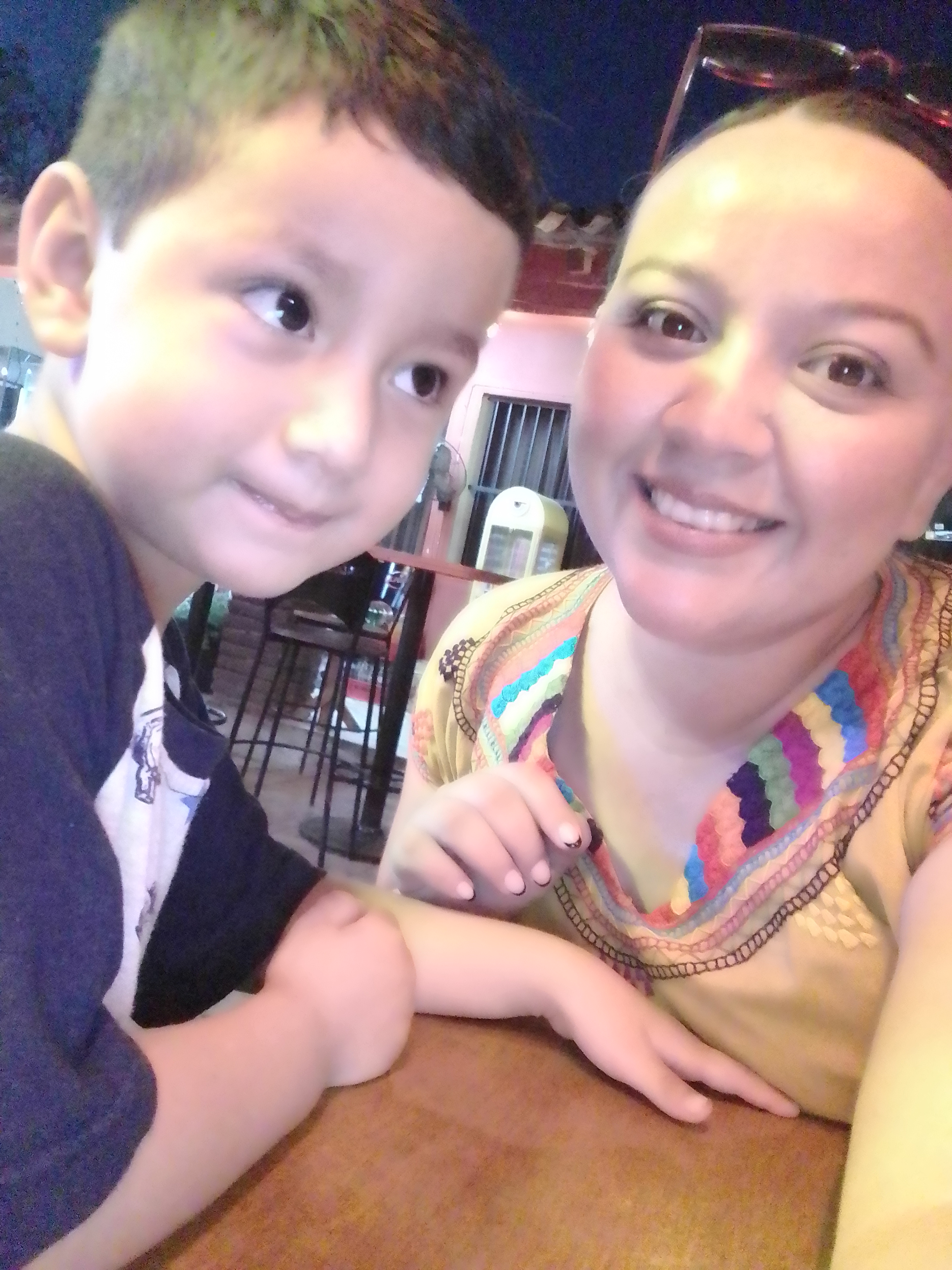 GUZMAN'S WINGS & SNACKS image 10