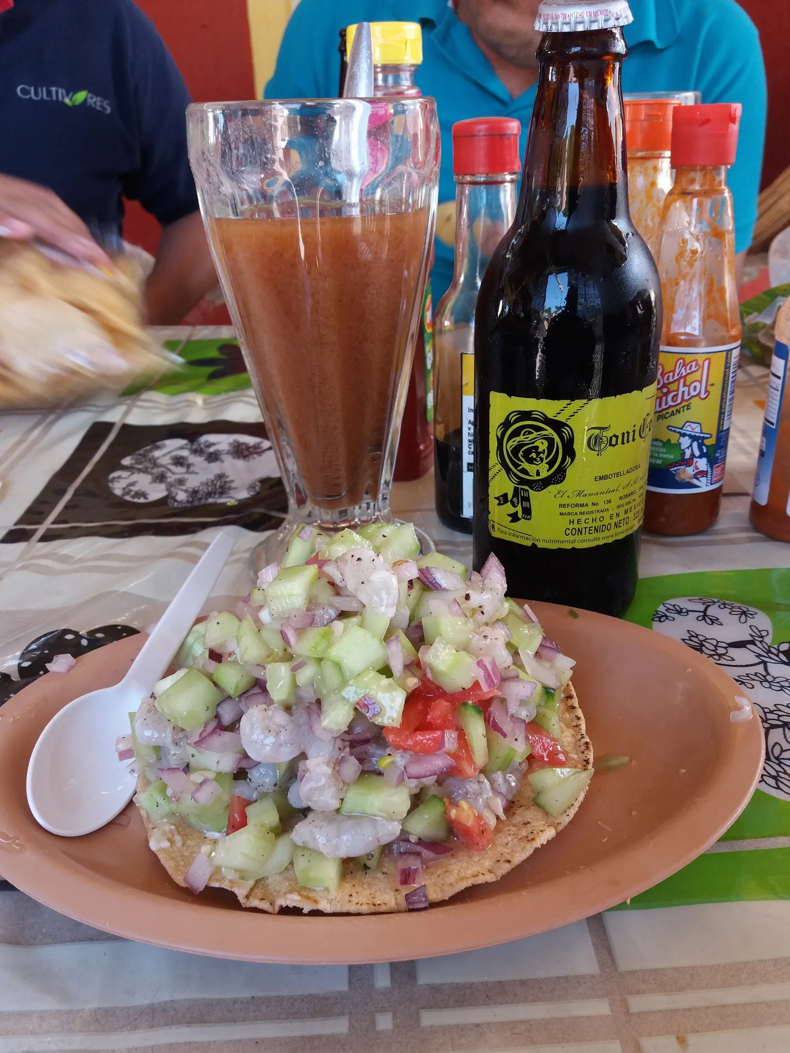Mariscos el Güero “Pecas” image 9