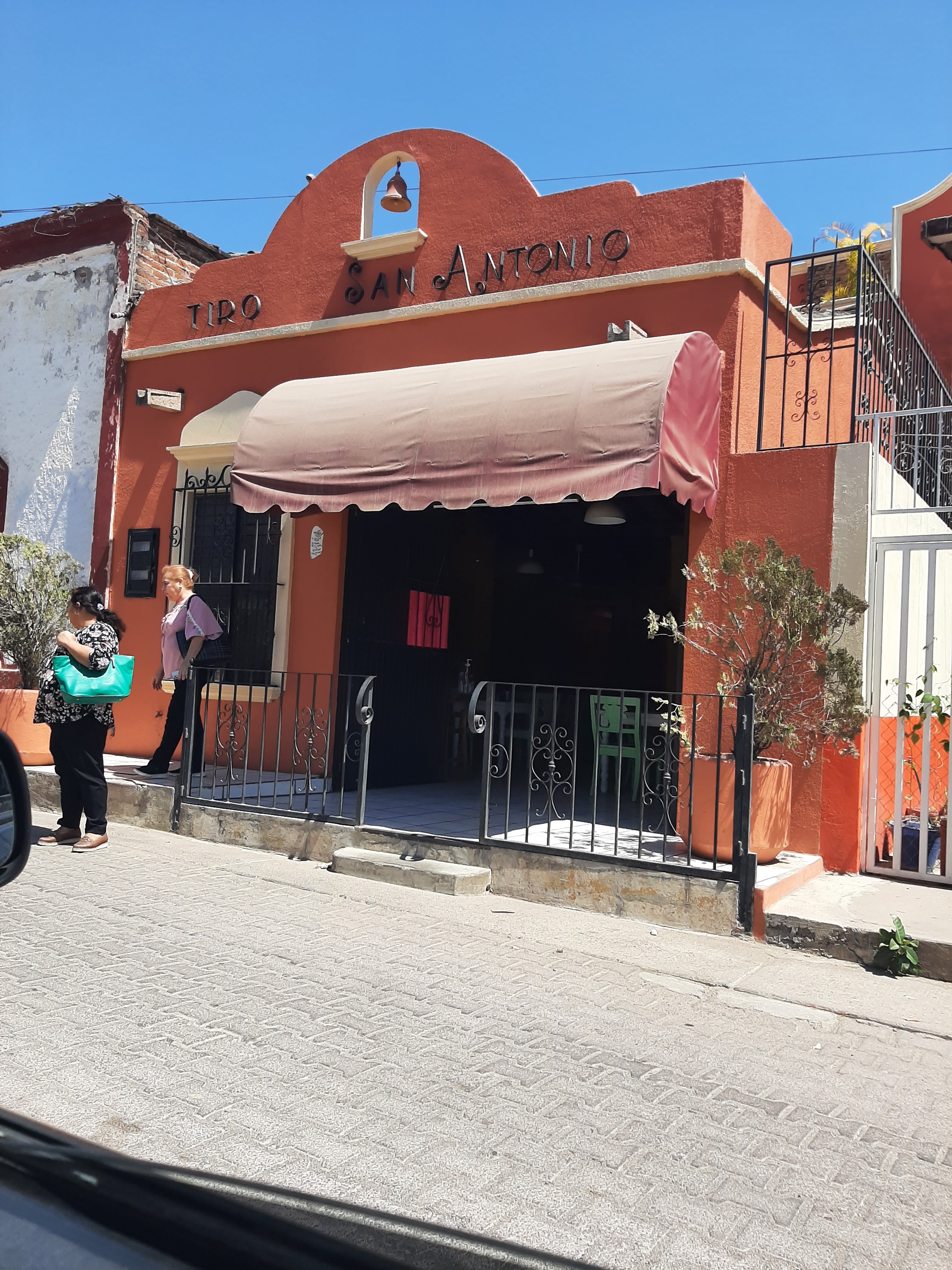 Tiro San Antonio image 1