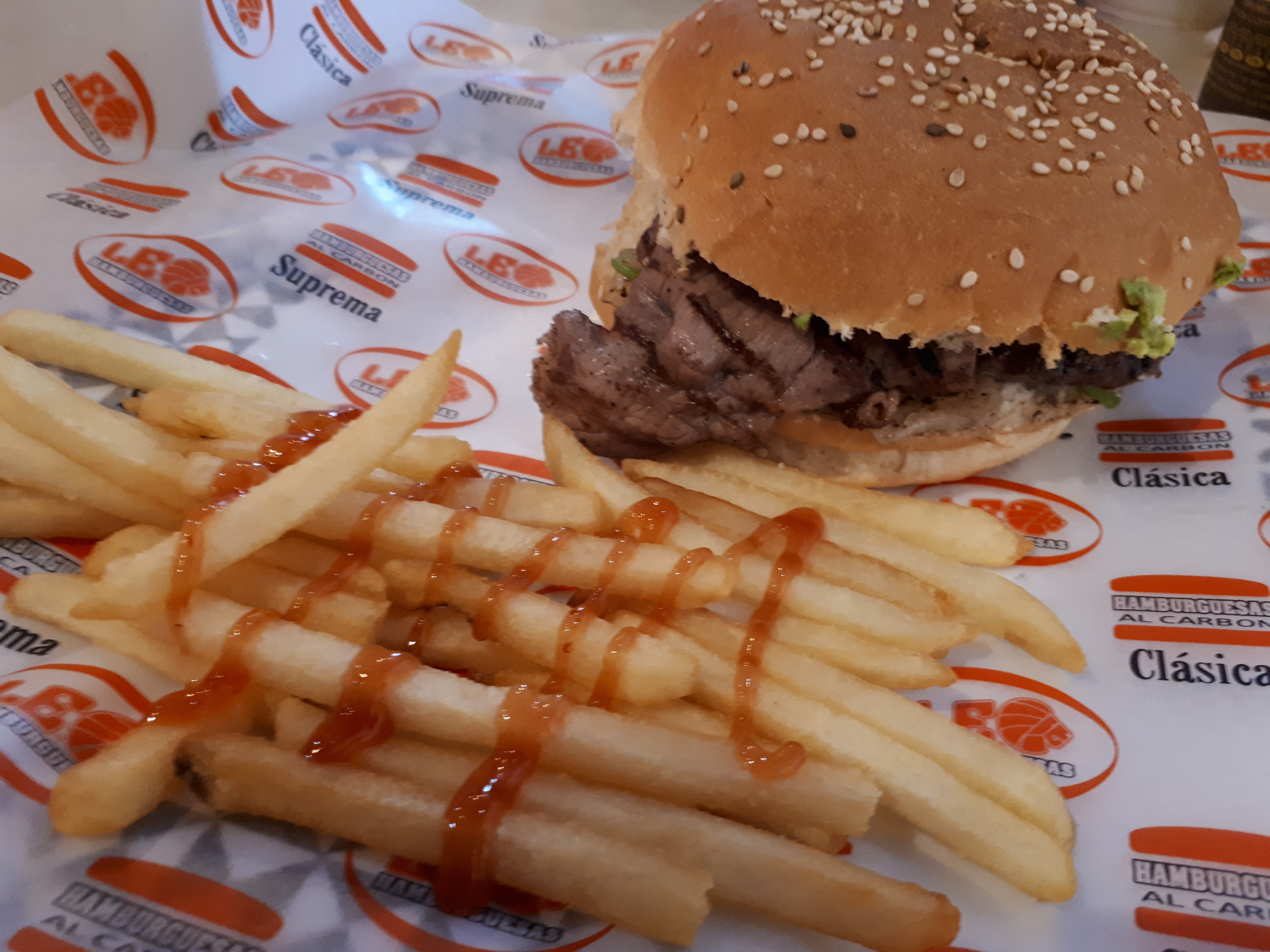 Leo La Parrilla image 2