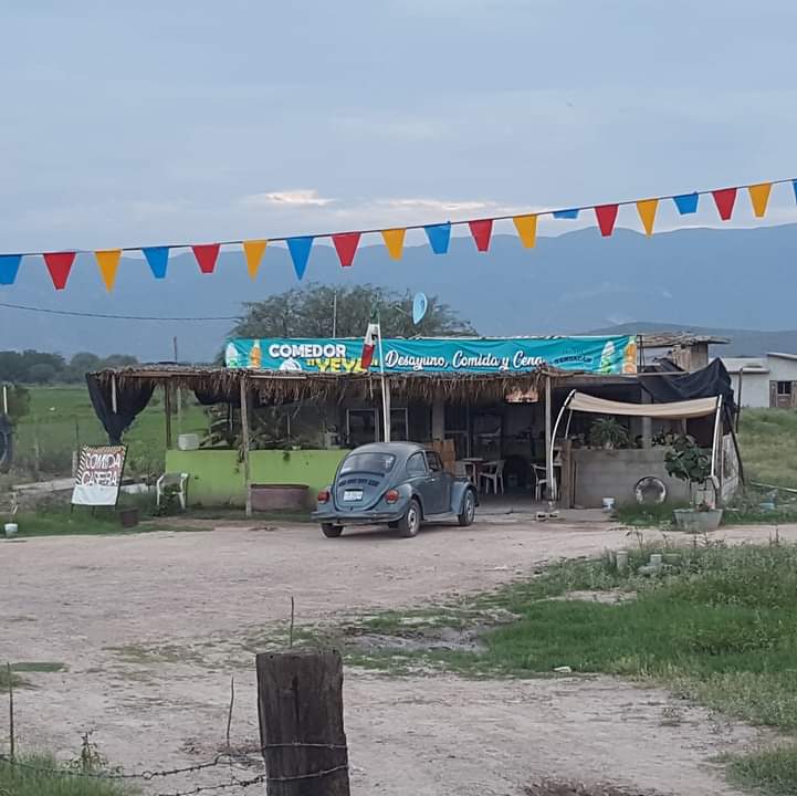 Comedor "yeya" image 4