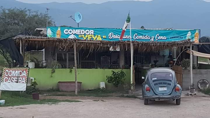 Comedor "yeya" image 9