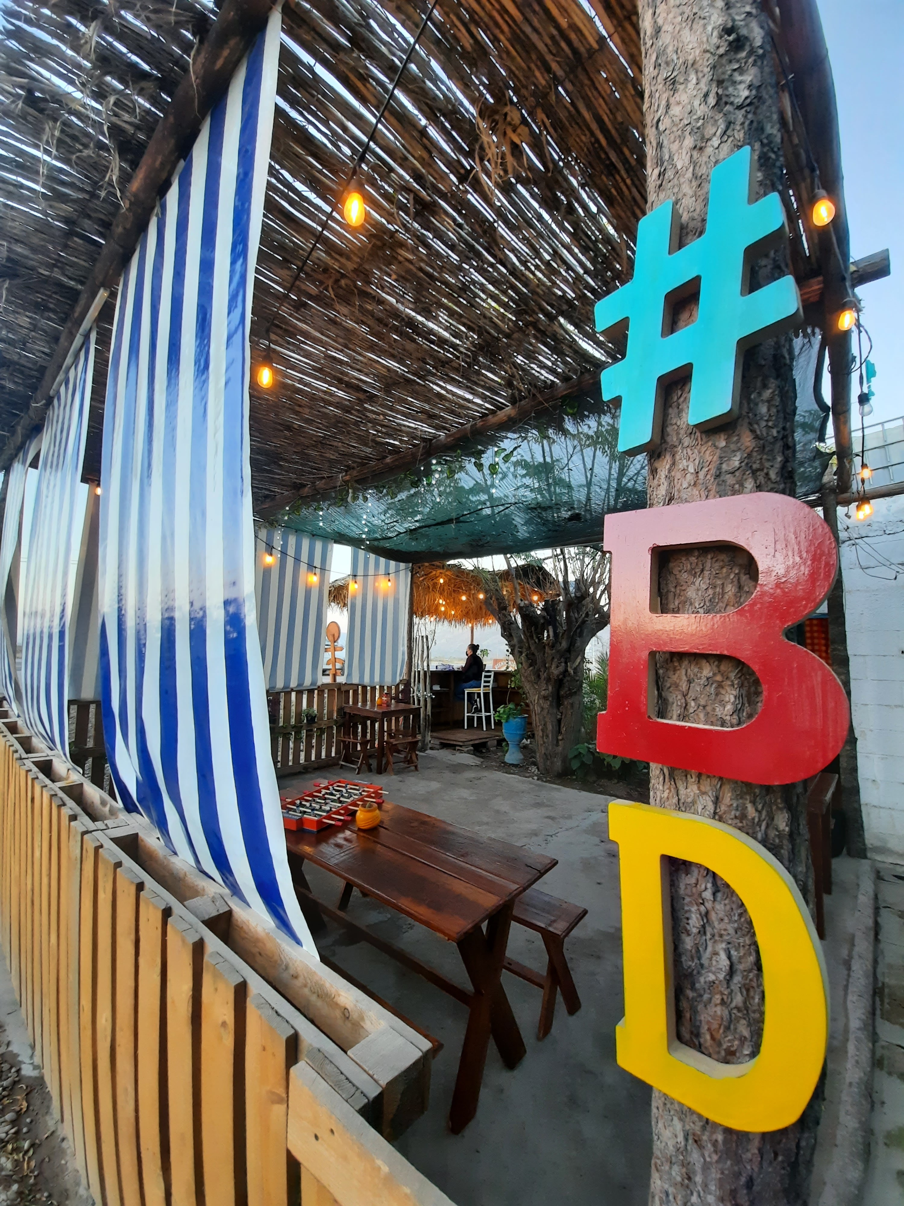 La ballena deck image 4