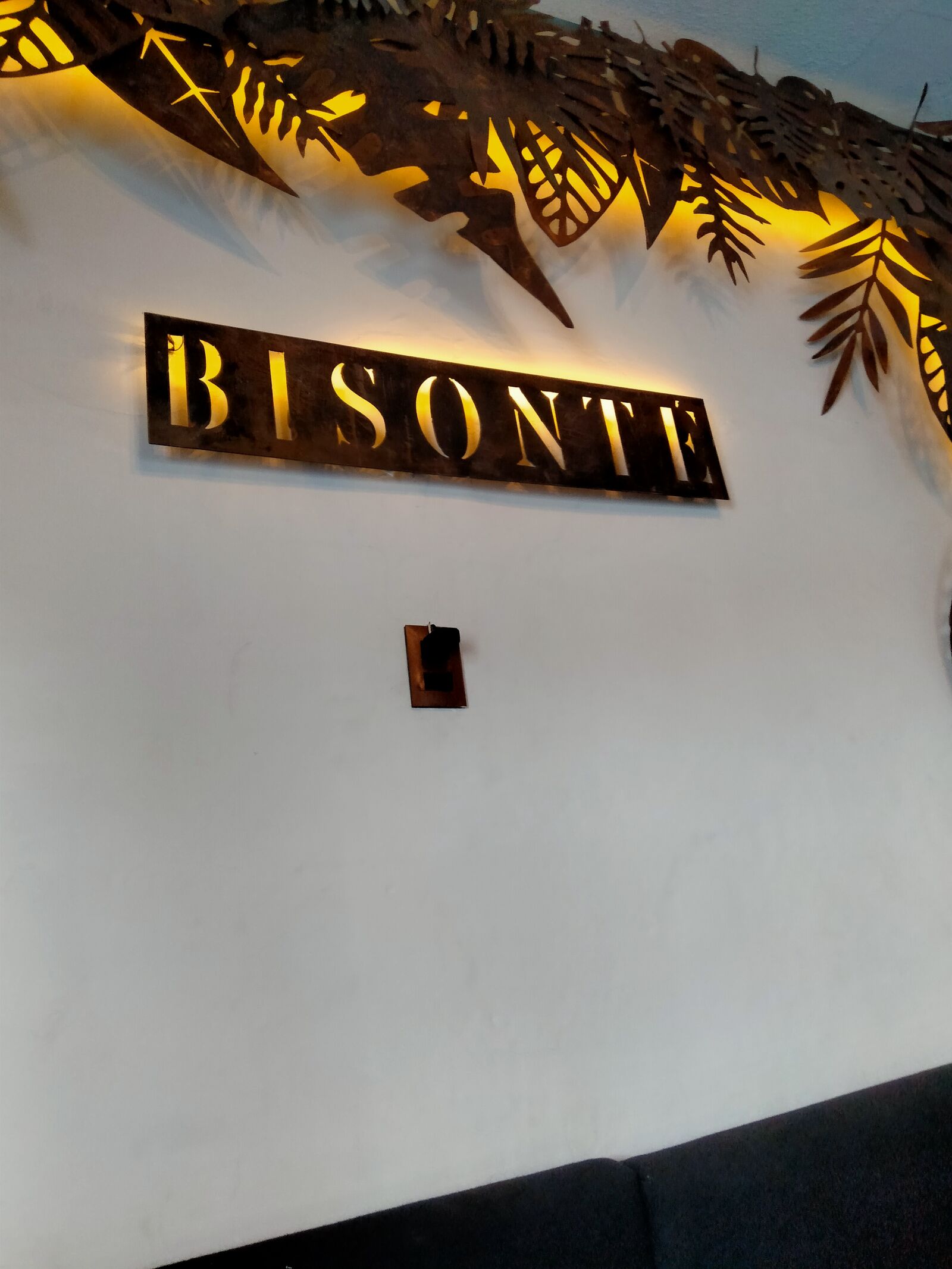 BISONTÉ RESTAURANT image 6