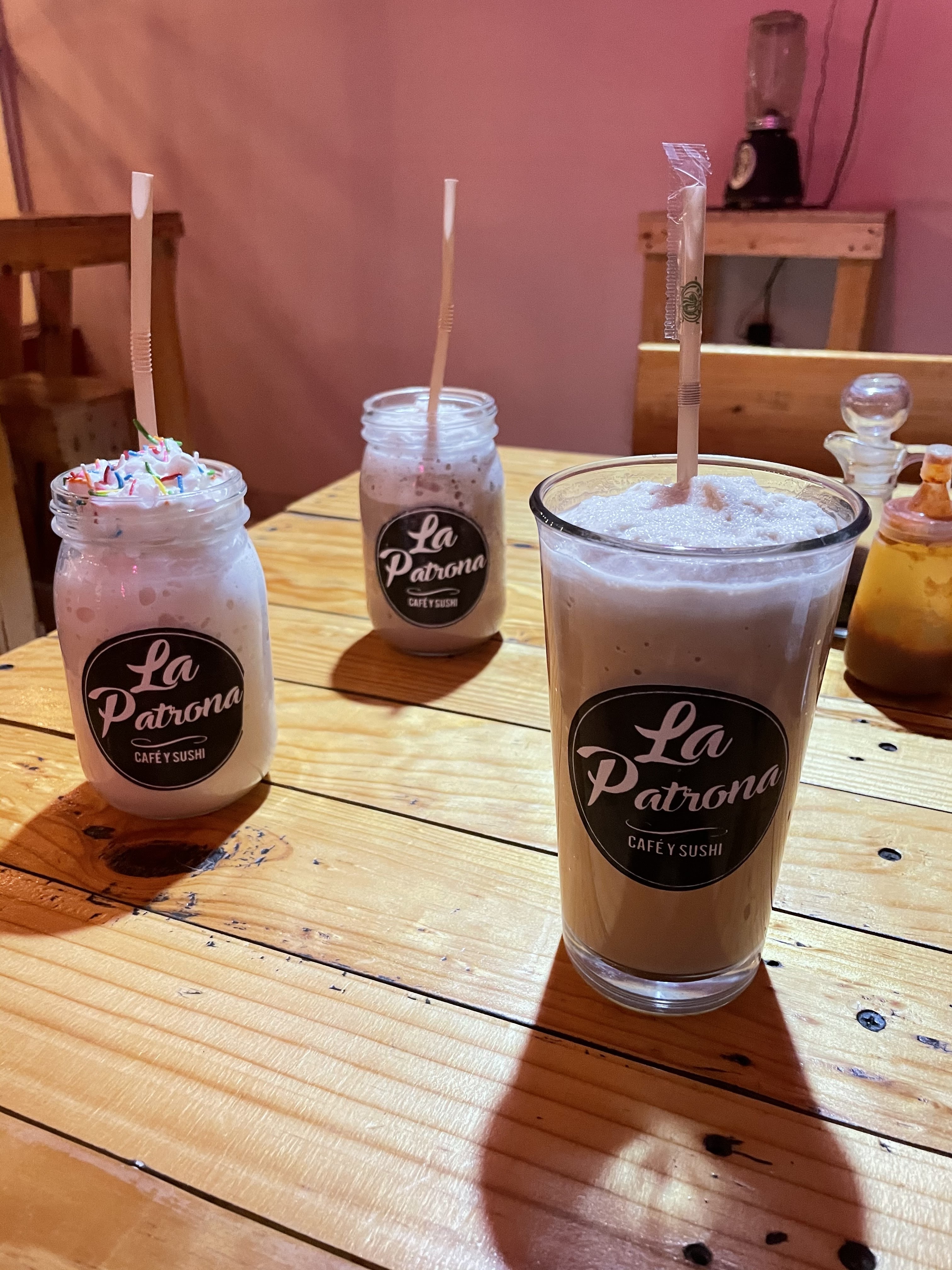 La Patrona, Sushi y Café image 10