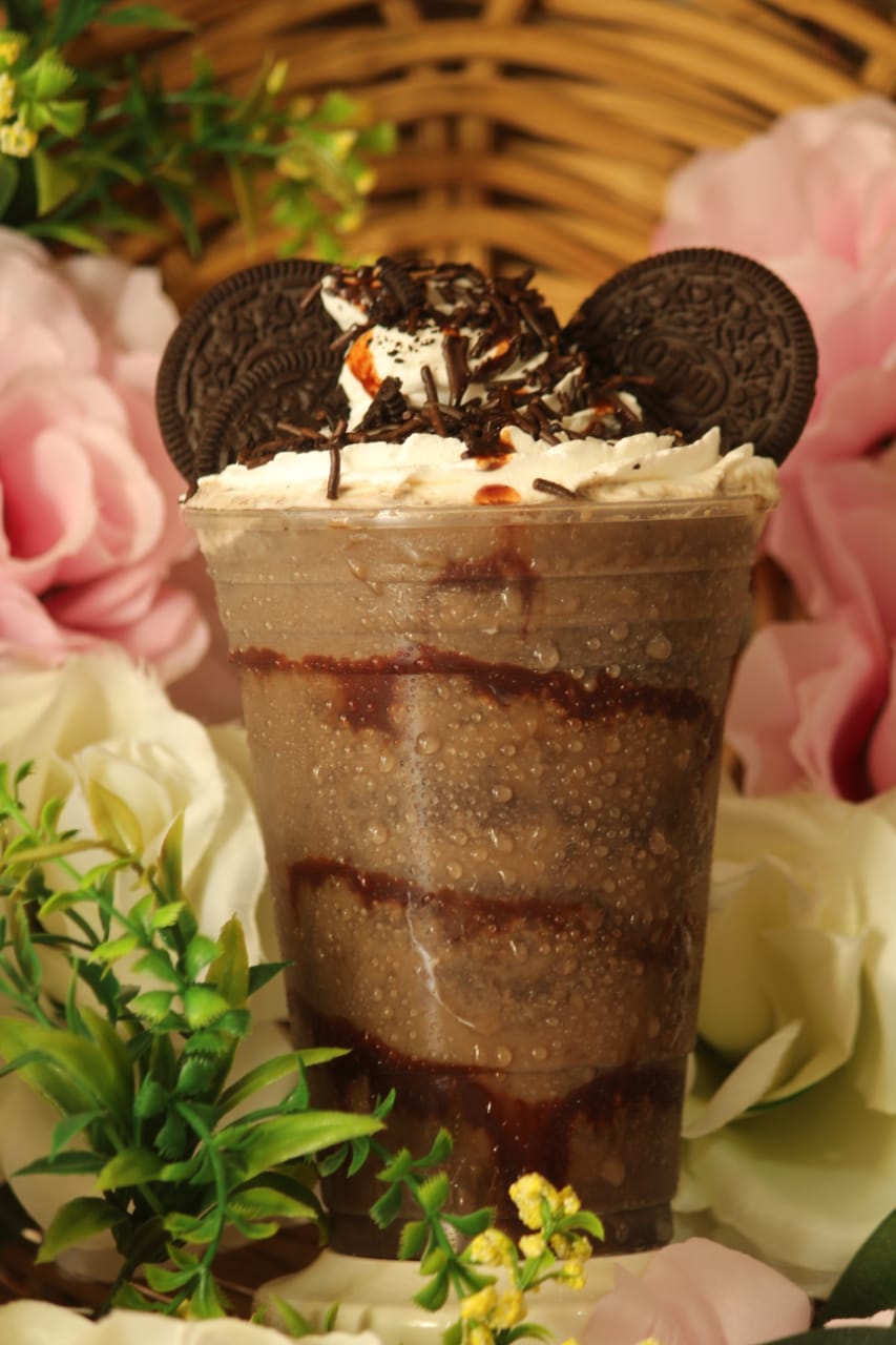 La Frappe Wings & Snacks image 5