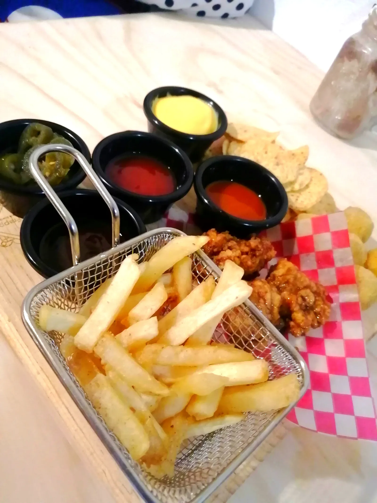 La Frappe Wings & Snacks image 10