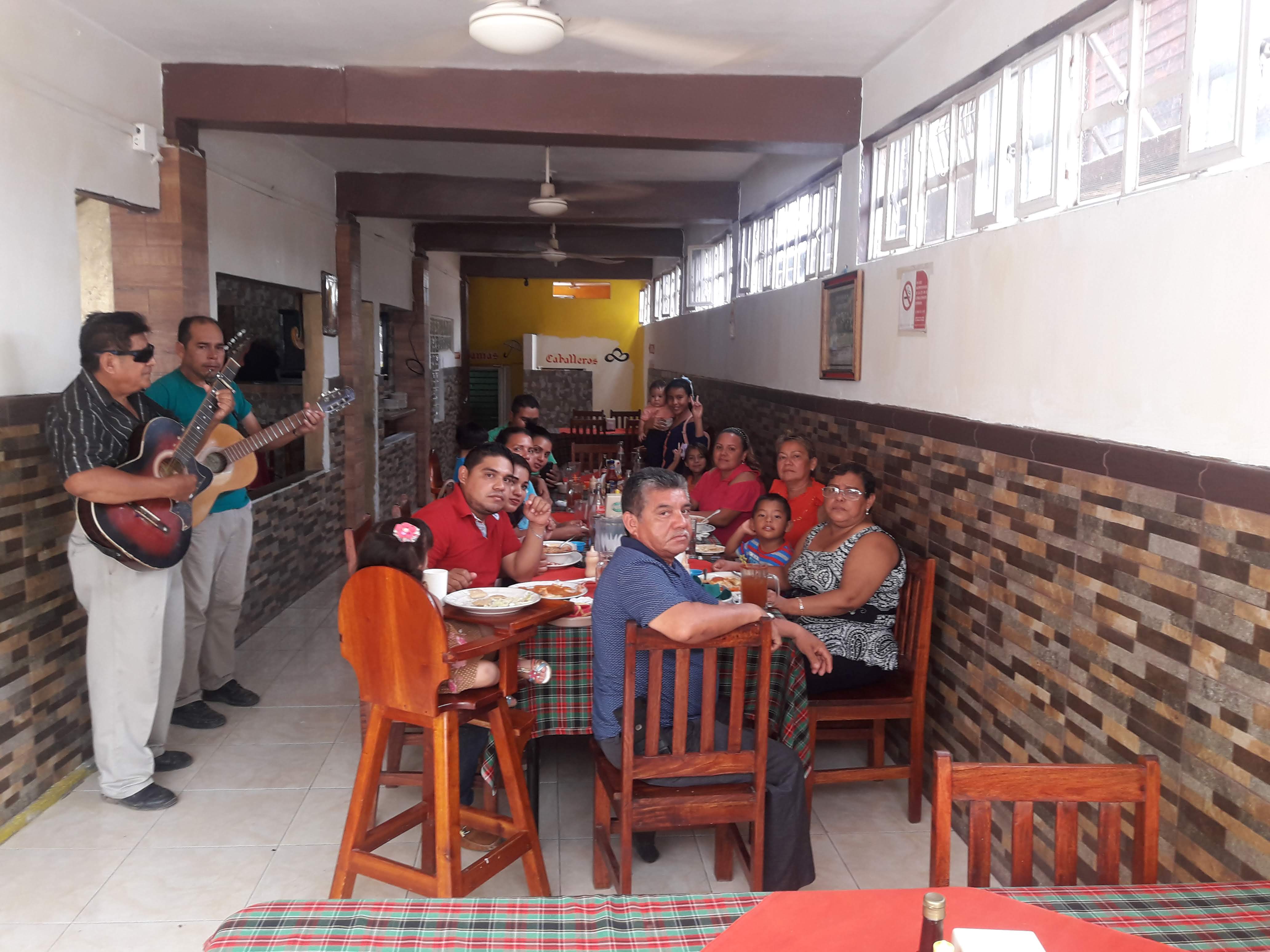 Mariscos Ramón image 1