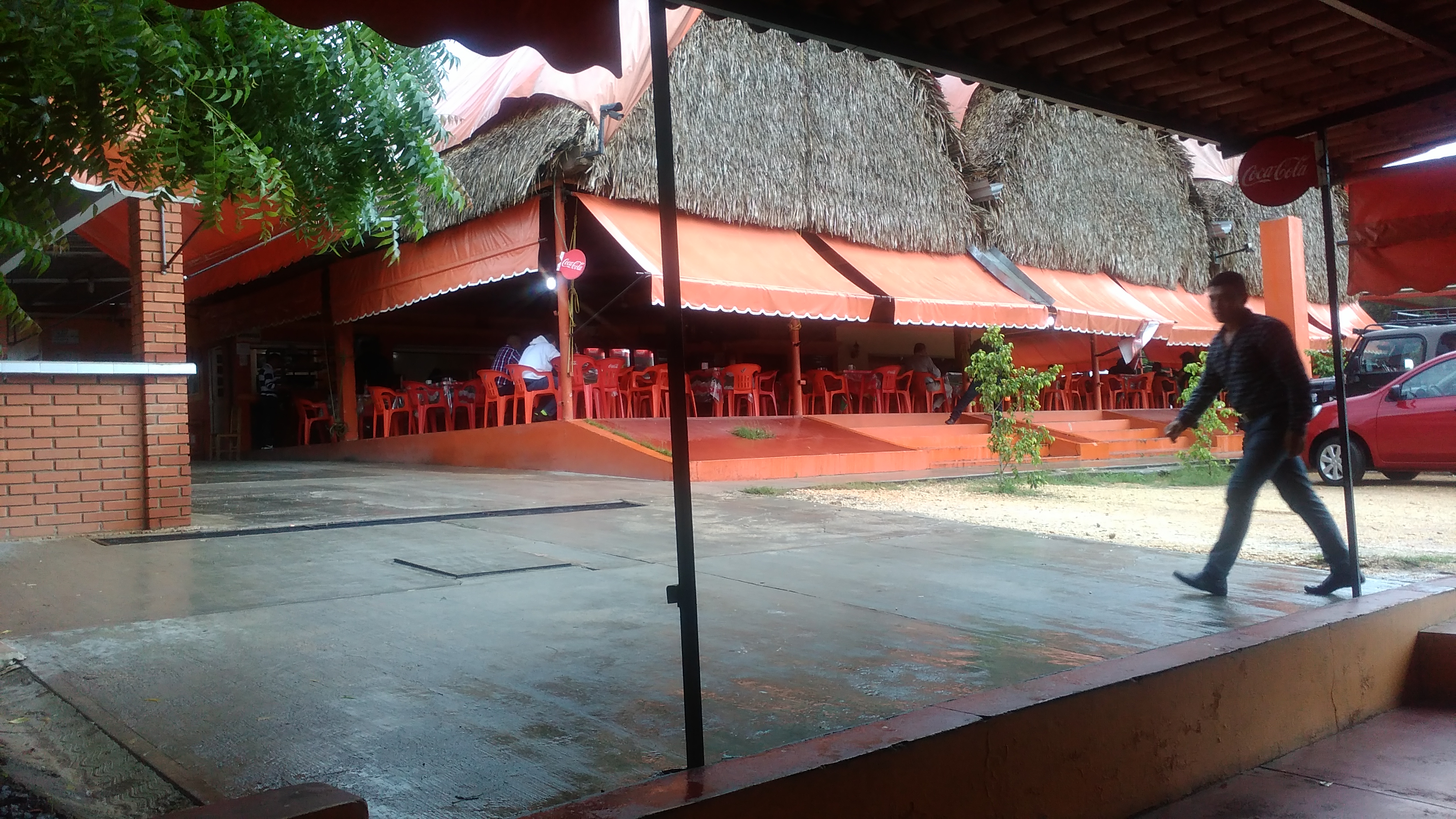 POLLOS LOS REYES image 5