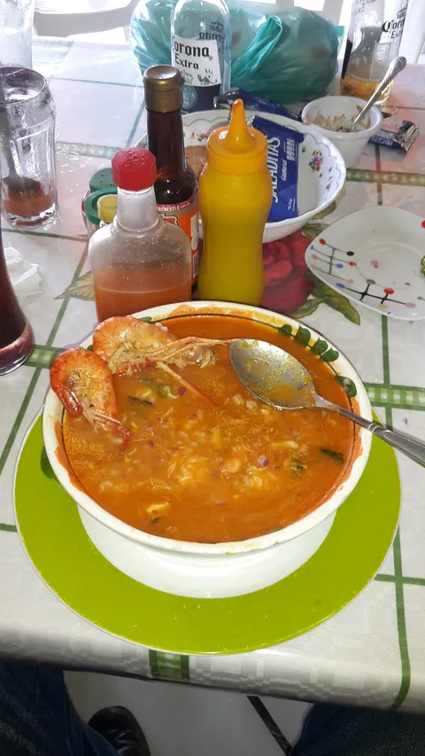 Mariscos Popeye image 5