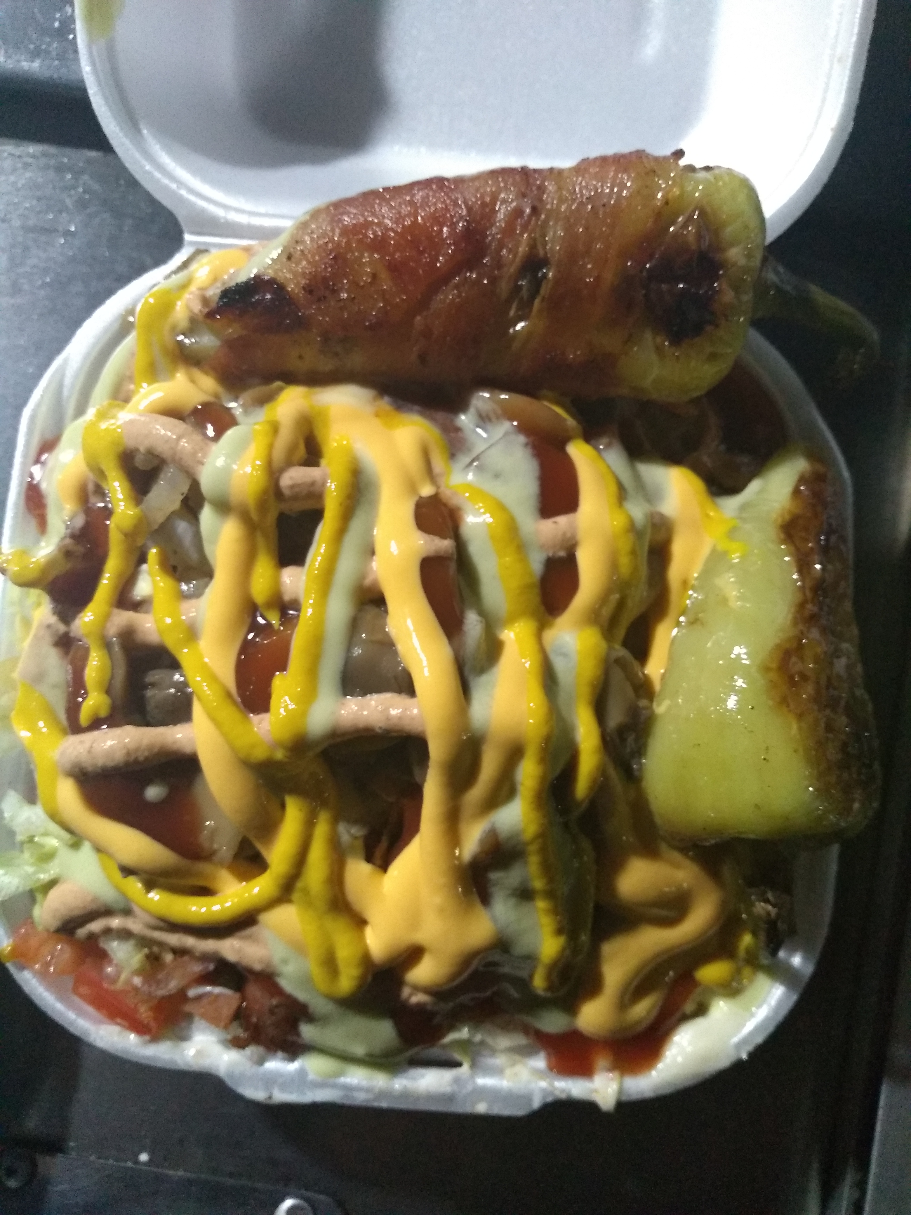 Hot dog's "El Pollo" image 4