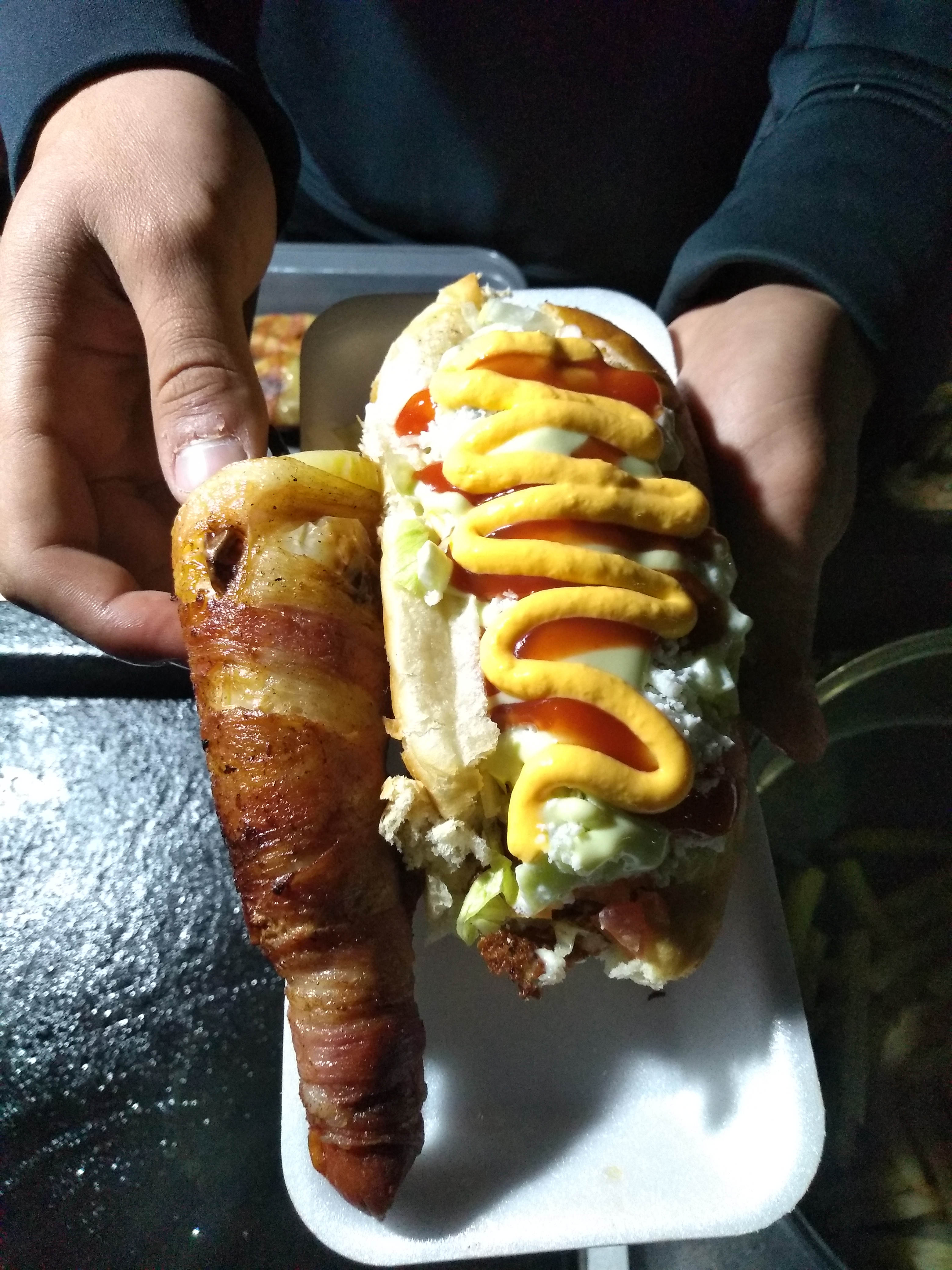 Hot dog's "El Pollo" image 5