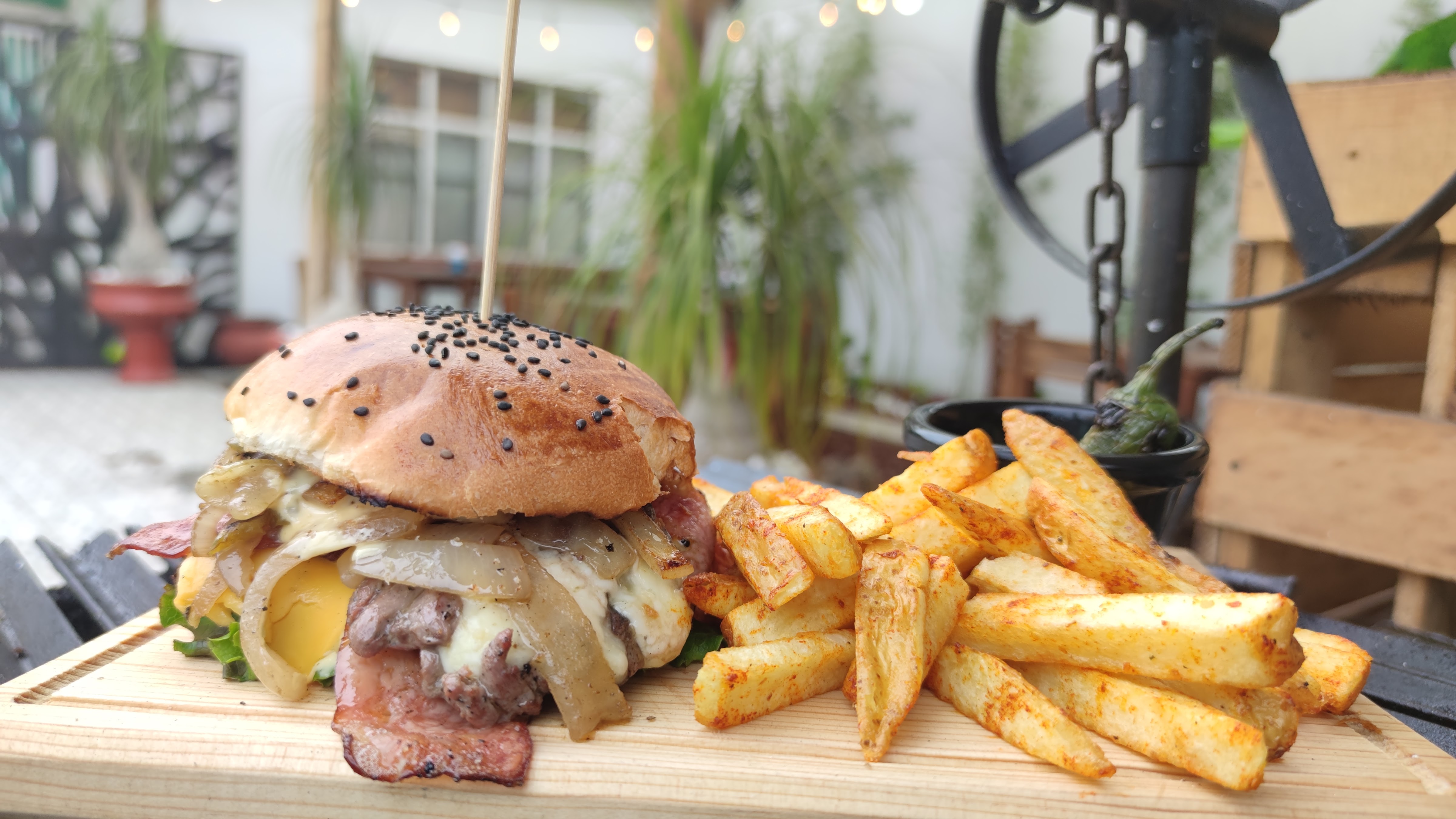 El portón JR image 2