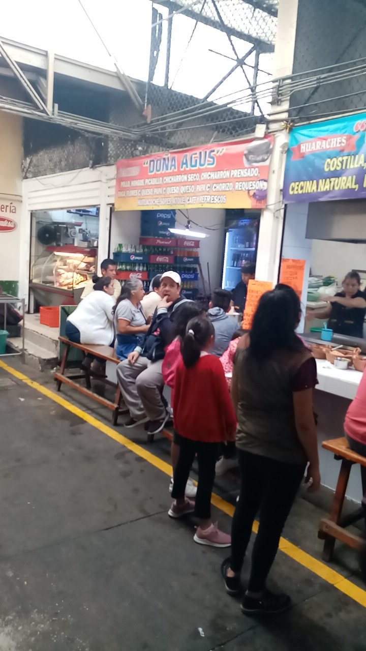 "Doña Agus" Huaraches Y Quesadillas image 10