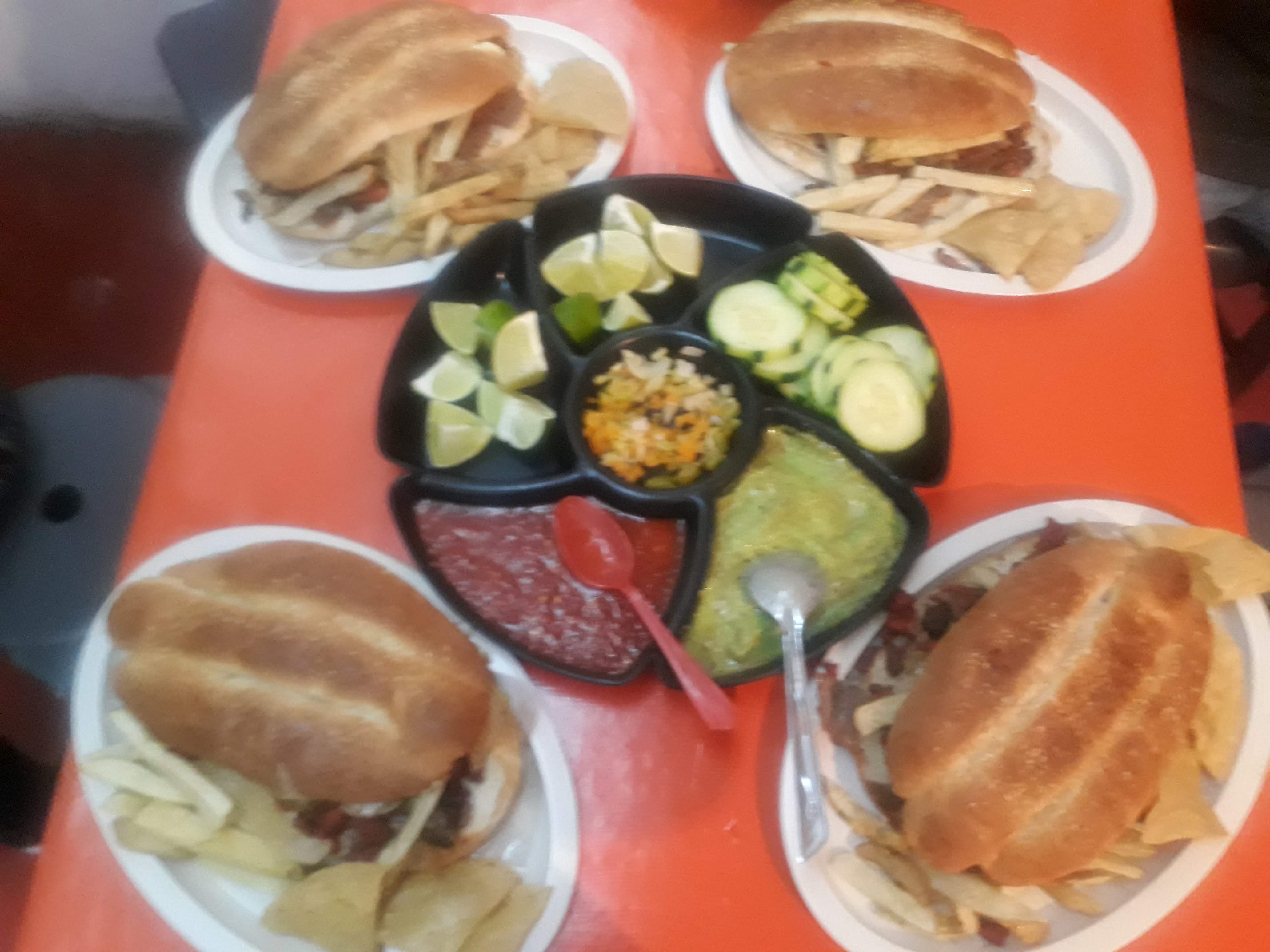 TAQUERIA "EL QUETZAL" image 3