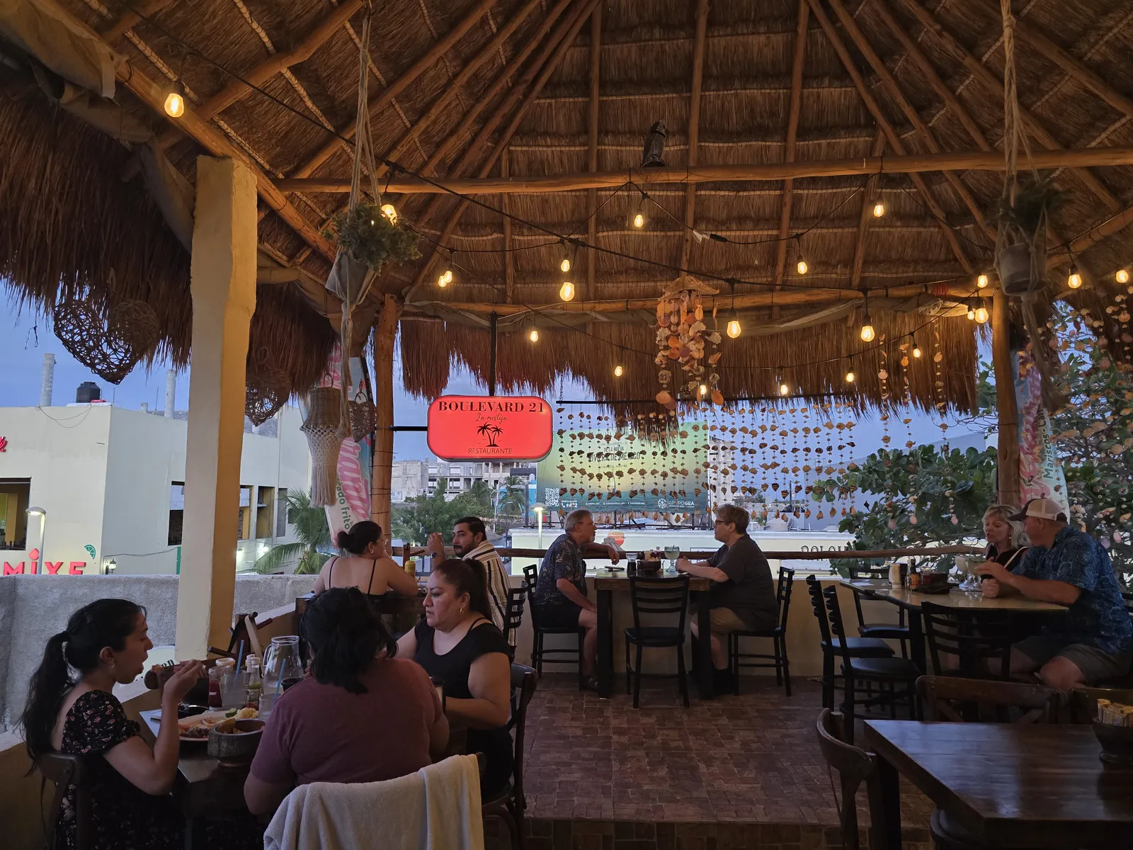 Restaurante boulevard 21 image 2