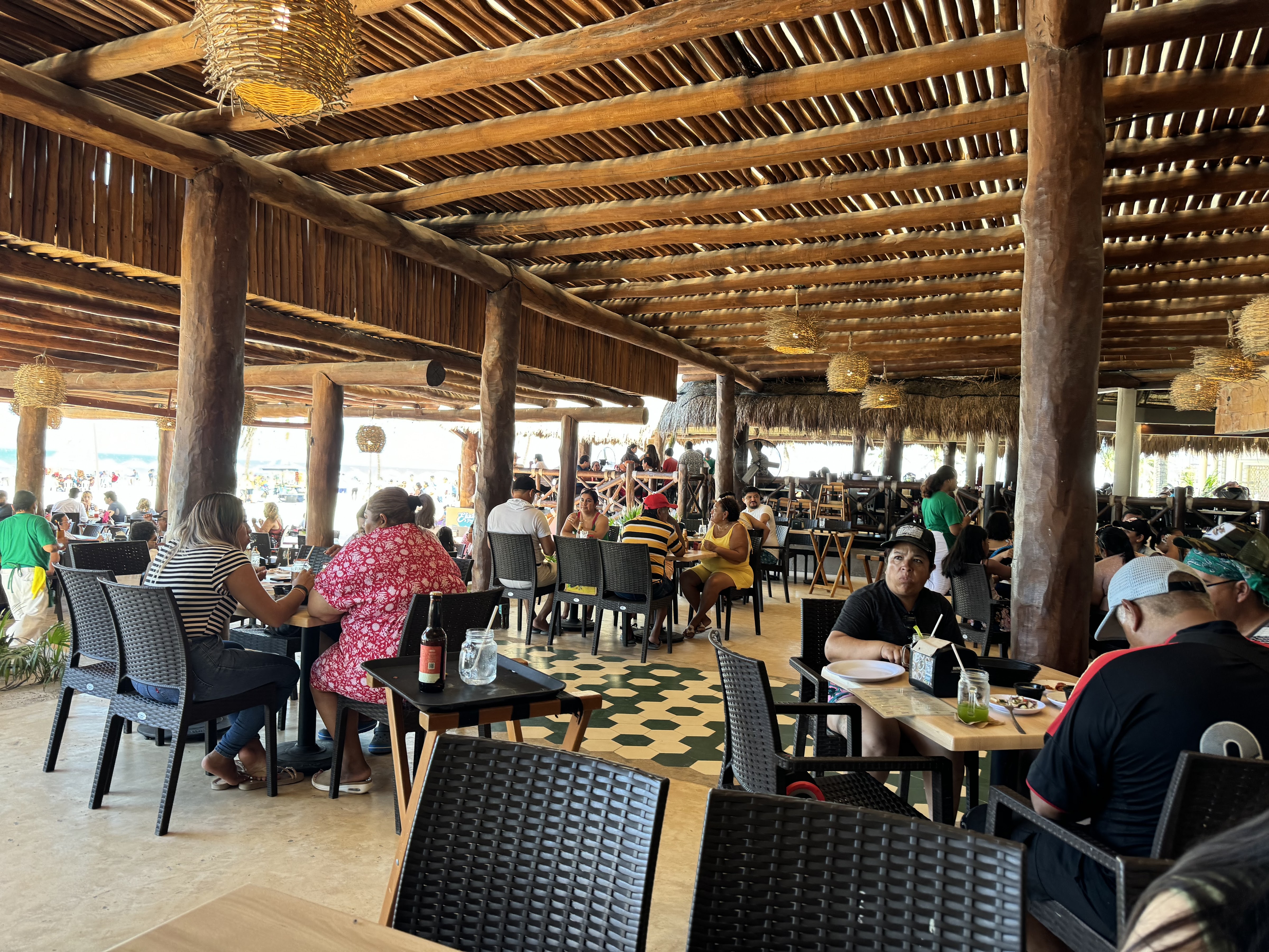 Eladio's Bar Progreso image 1