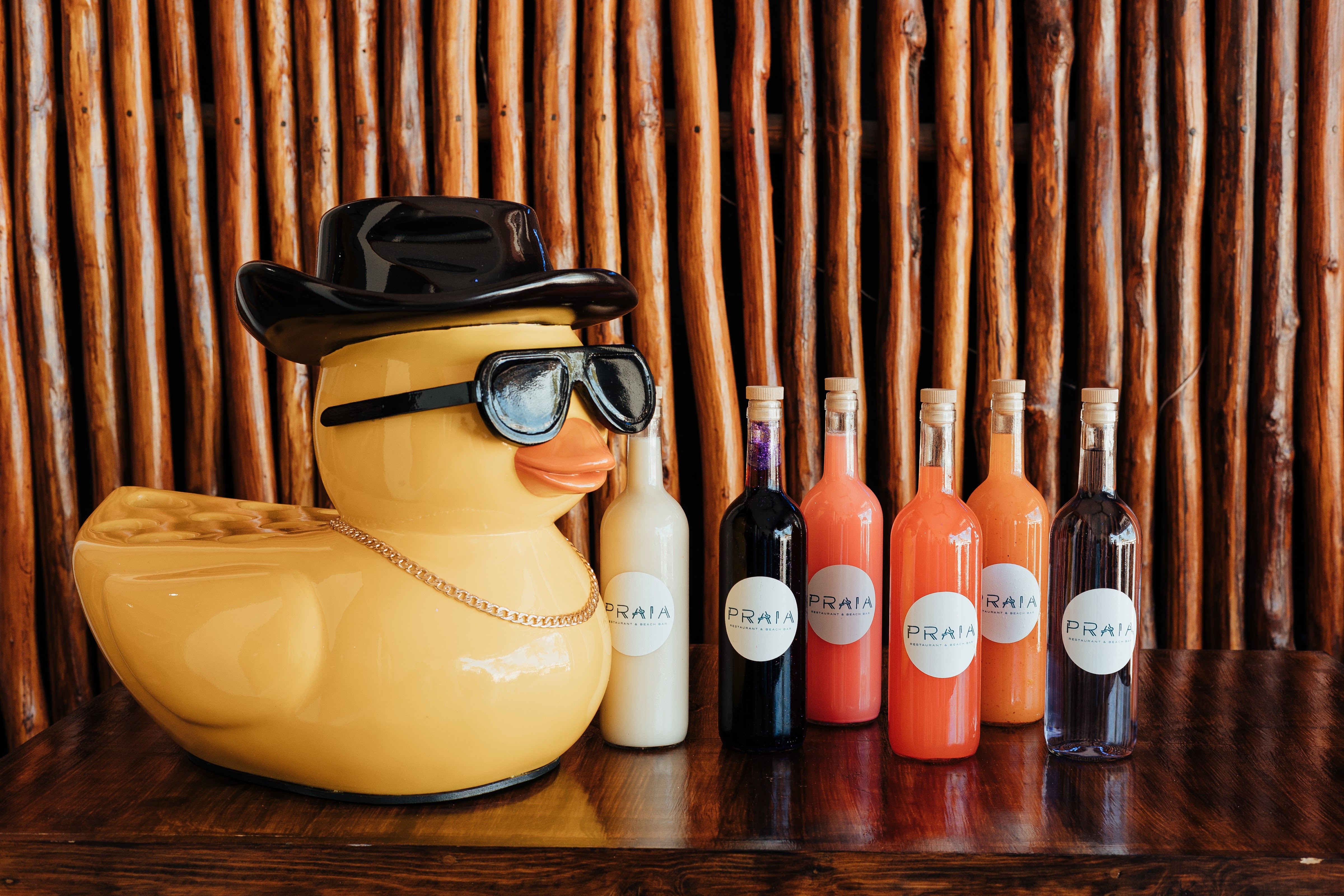 PRAIA Restaurant & beach bar image 6