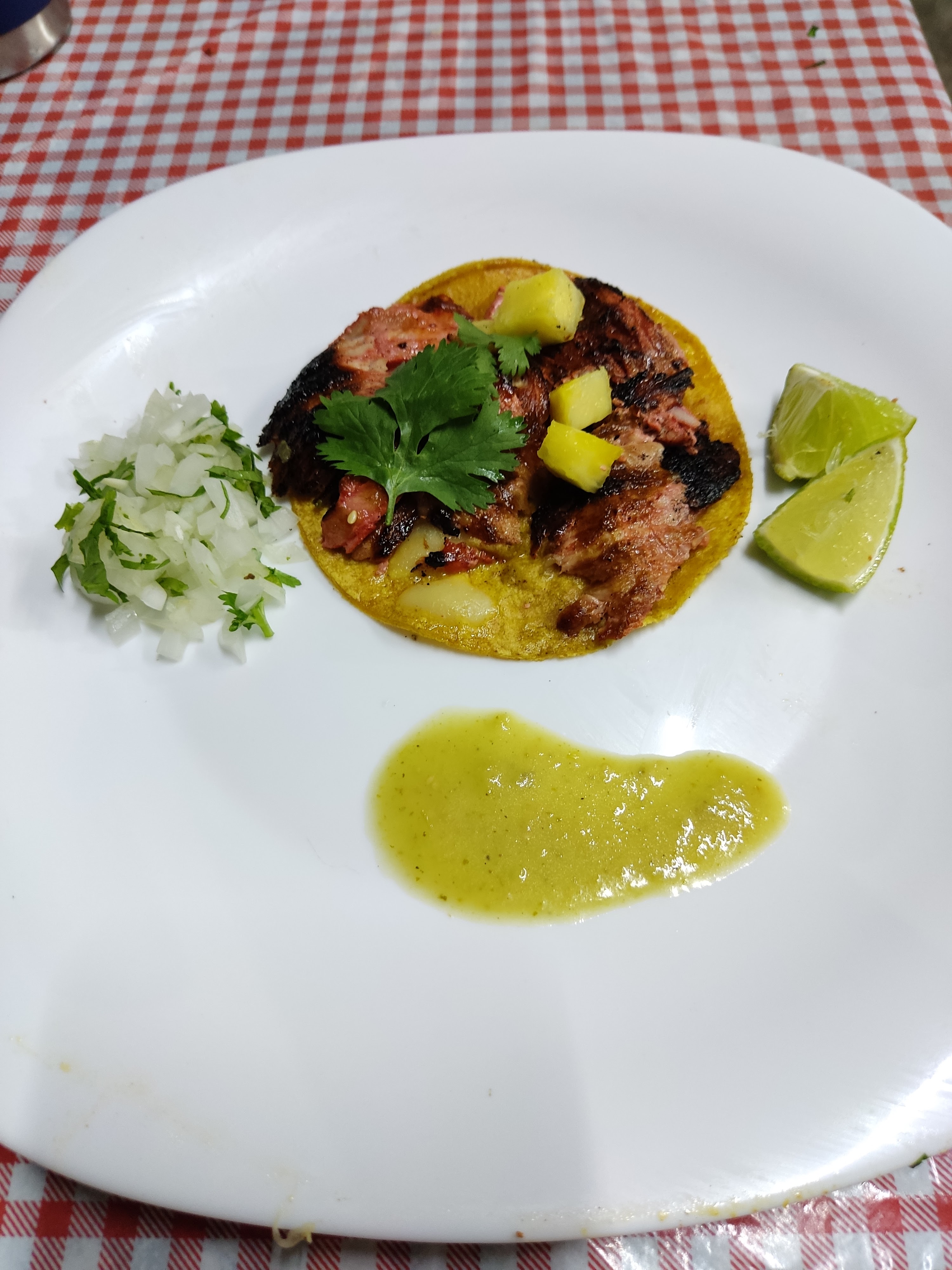 Taquería Taco´n Madre image 5