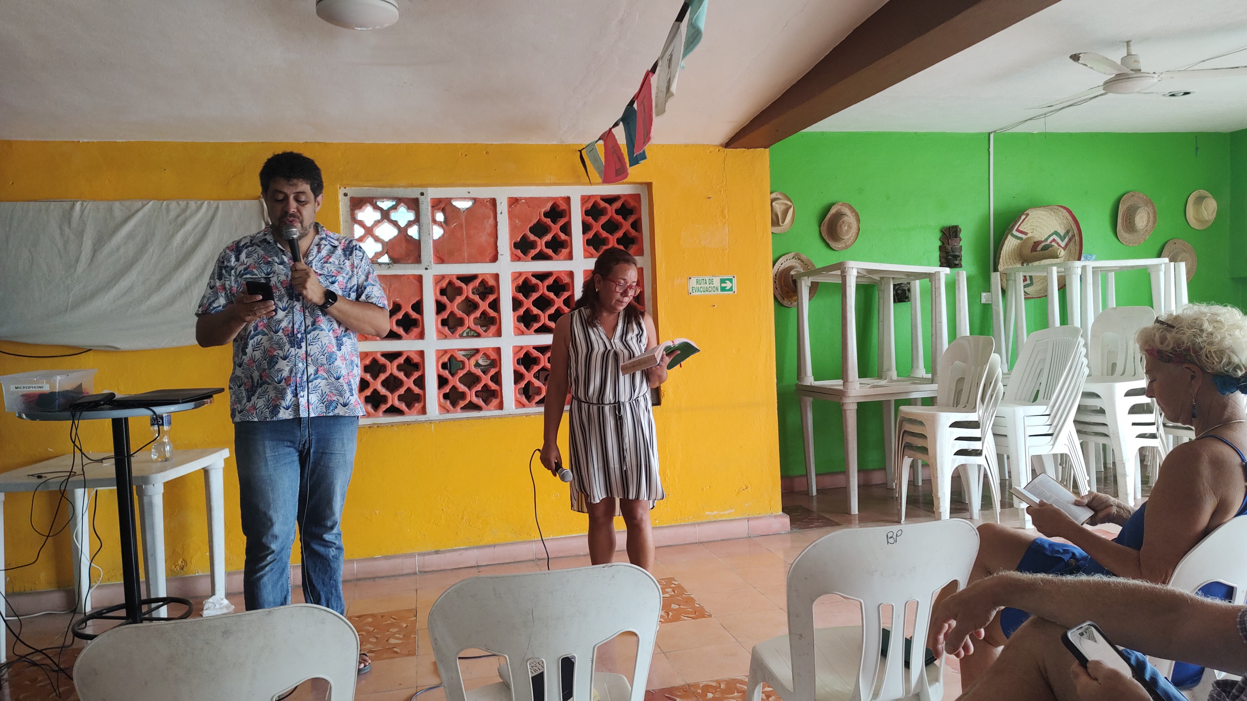 El Bull Pen Restaurant & Bar Chelem image 6