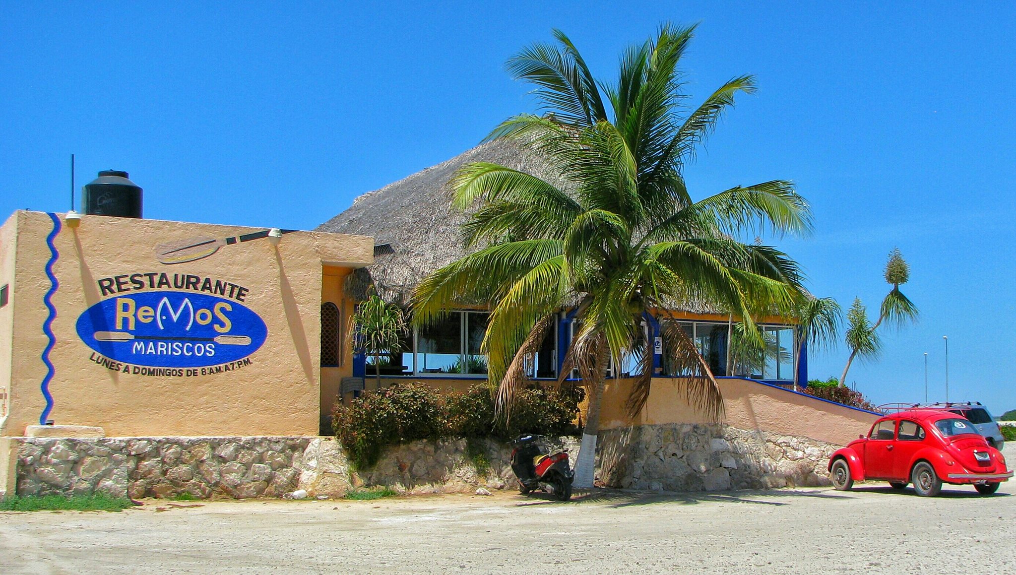 Remos Restaurant image 1