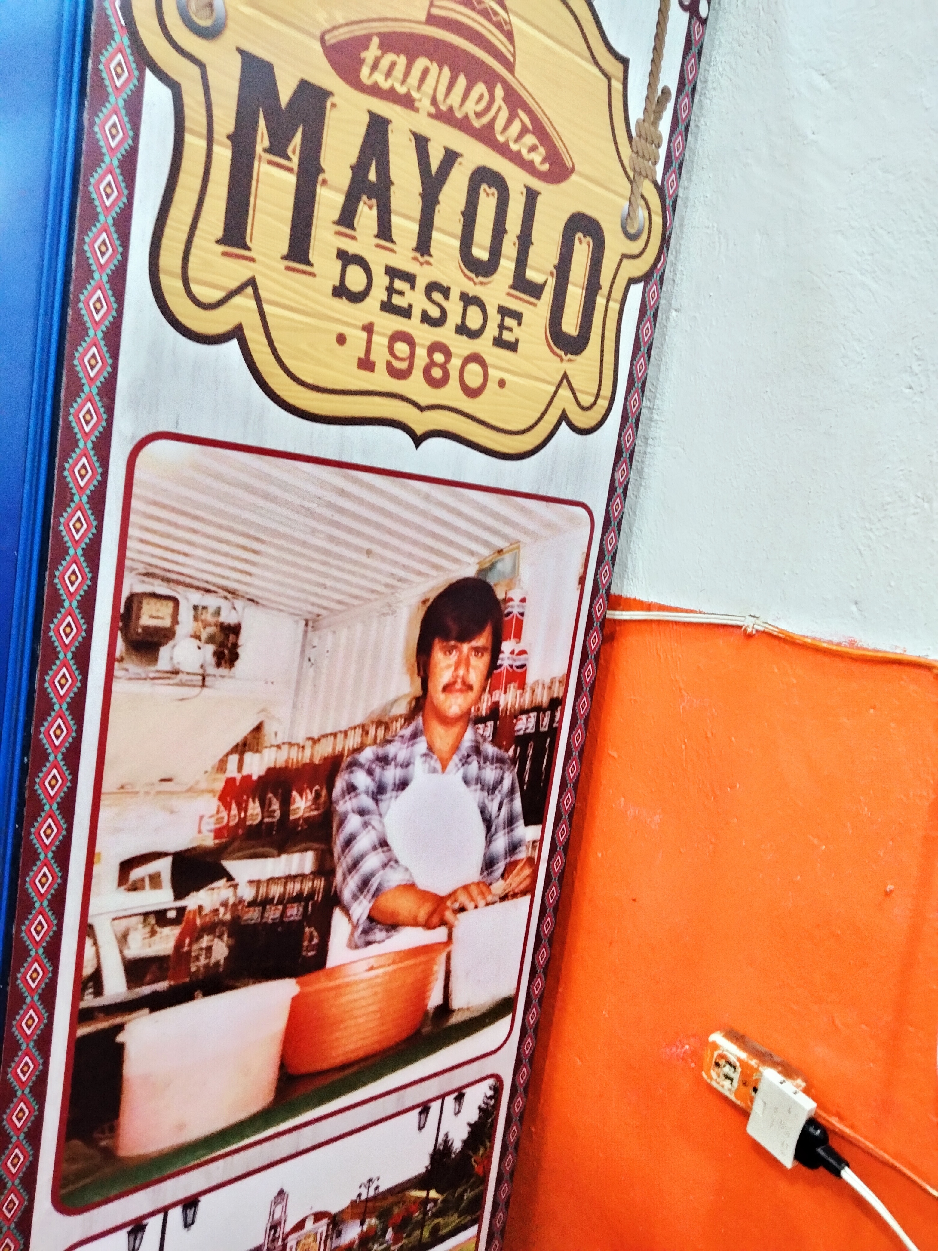 Taquería Mayolo image 1