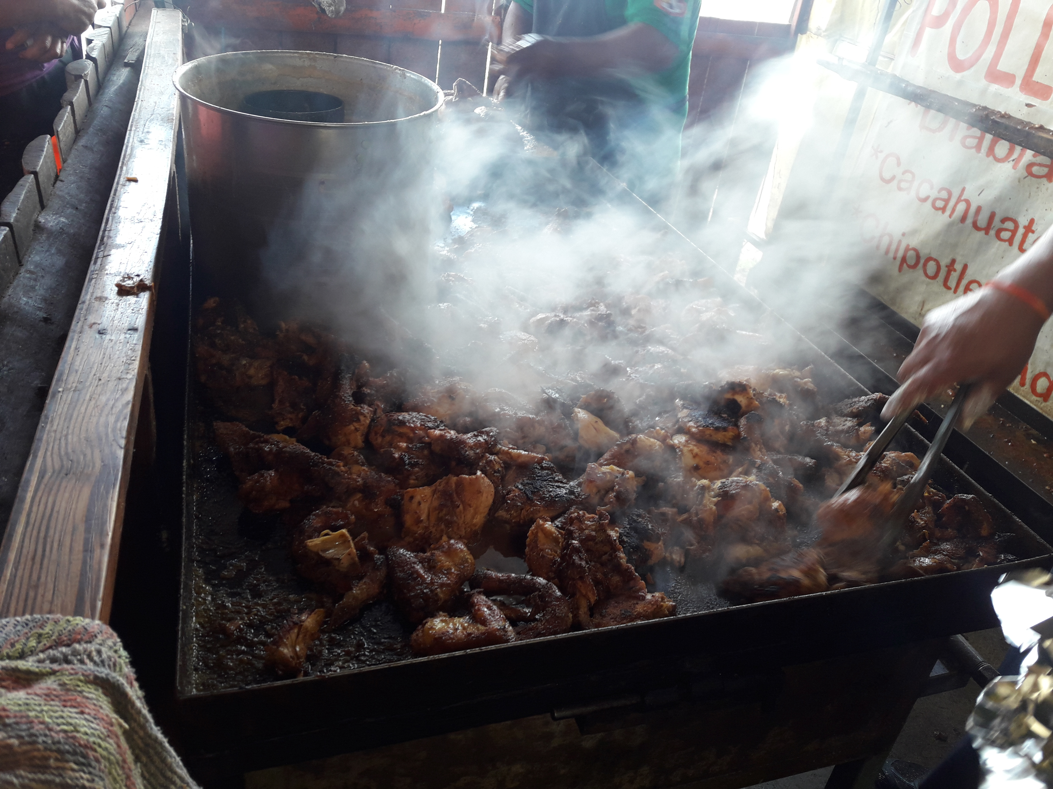 Pollos A La Leña image 7