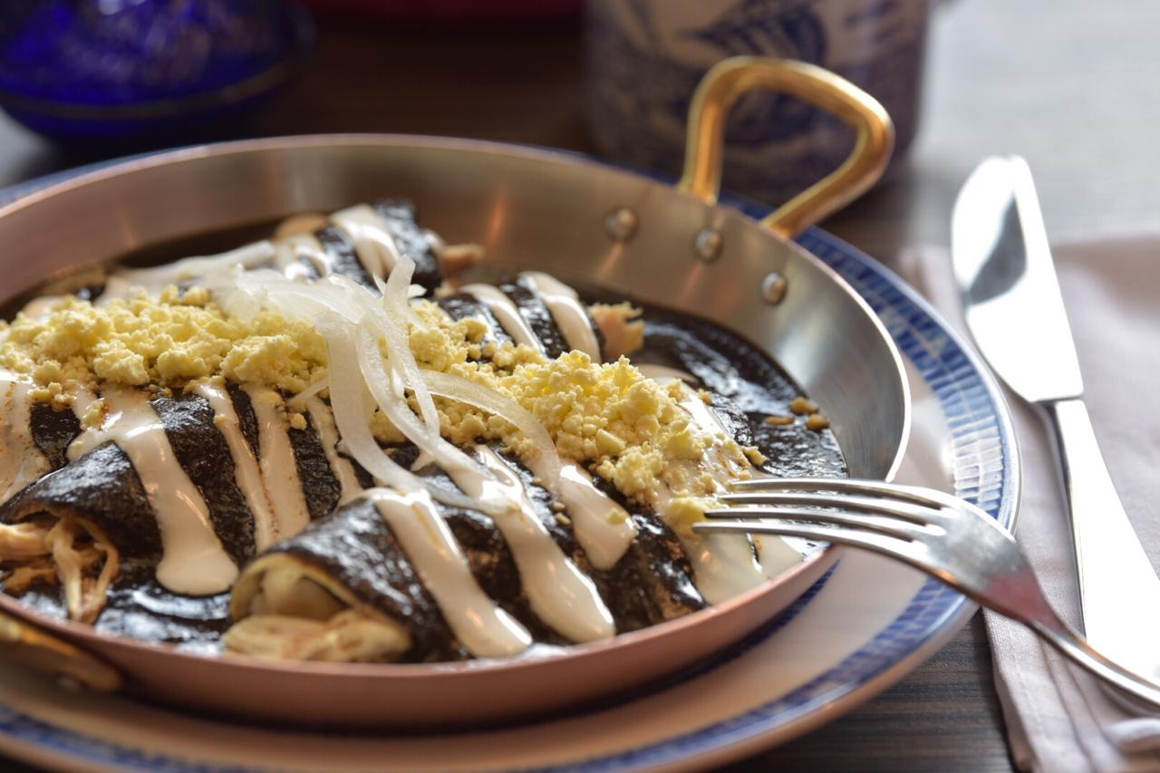 EL CAPRICHO CORONEO image 7