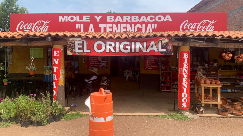 Mole y Barbacoa La Tenencia El Original image 1